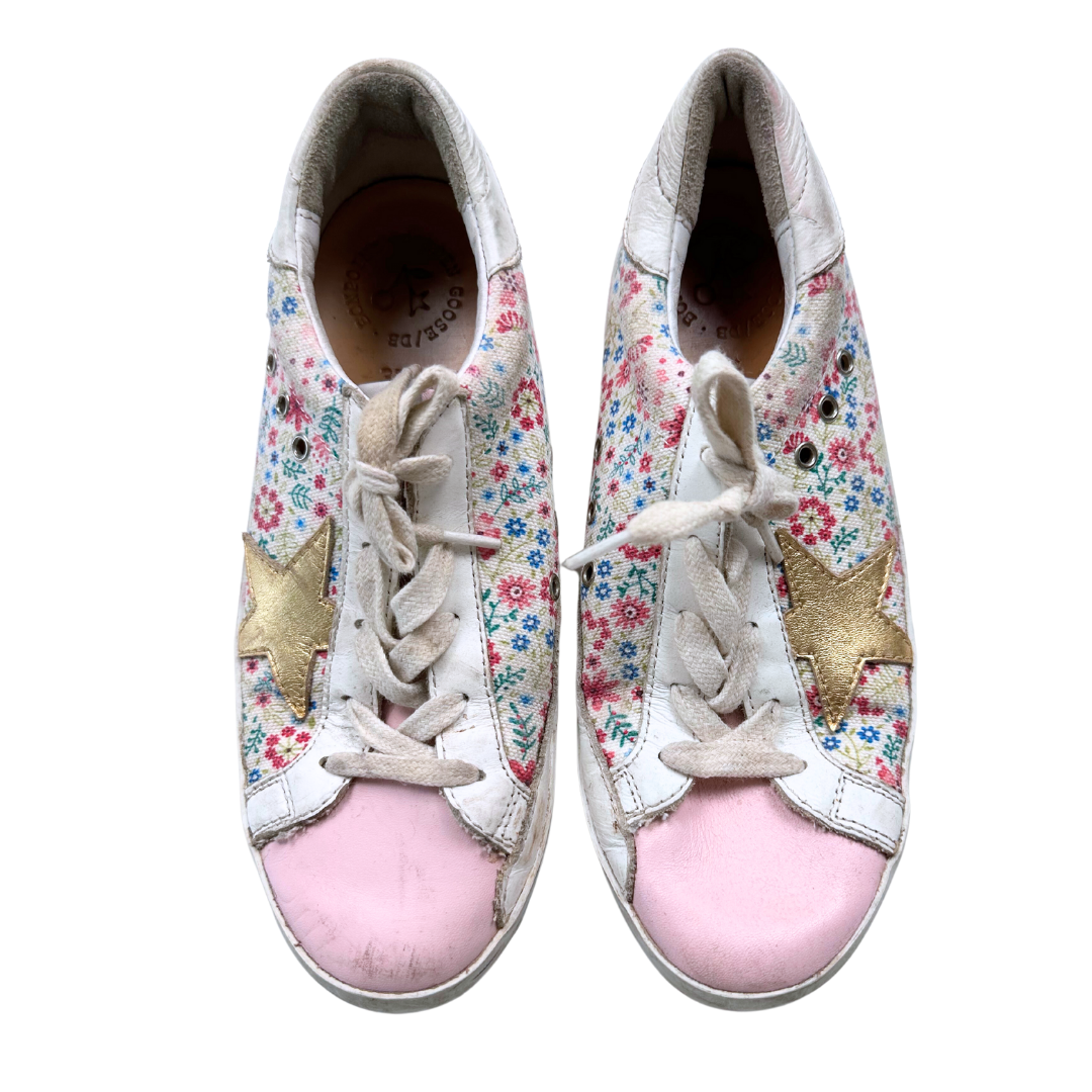 GOLDEN GOOSE - Weiße und rosa Sneakers mit Blumenmuster - 35