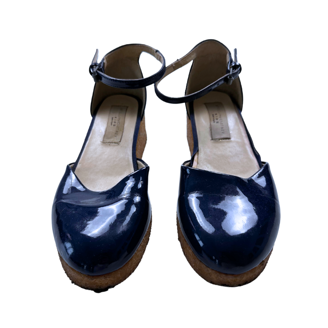 STELLA MCCARTNEY - Sandales compensées bleu marines - 35