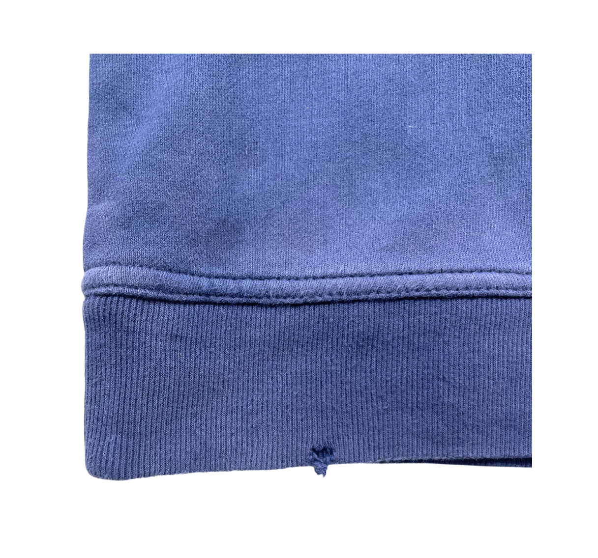 AO76 - Sweat bleu marine - 8 ans