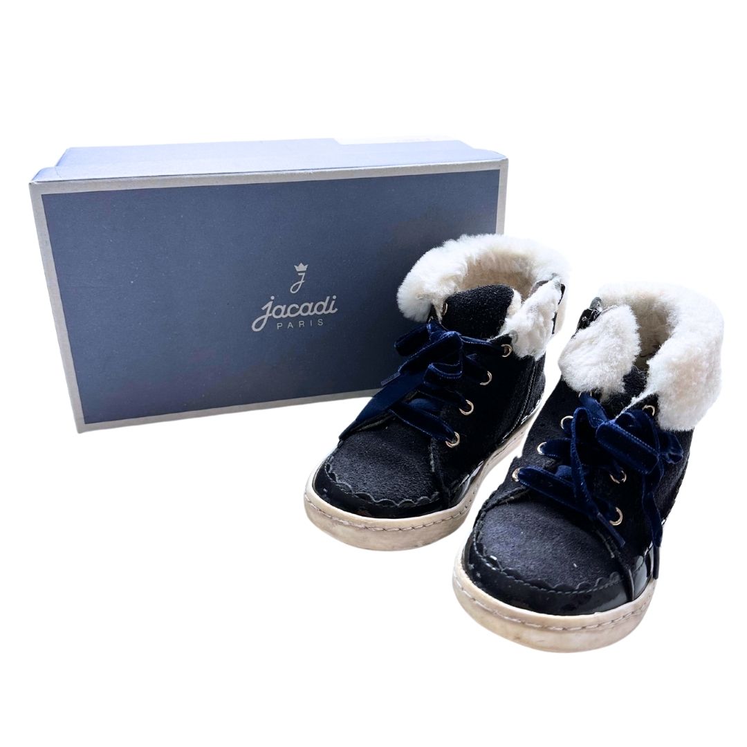 JACADI Bottines bleu marines et fourrure blanche 27