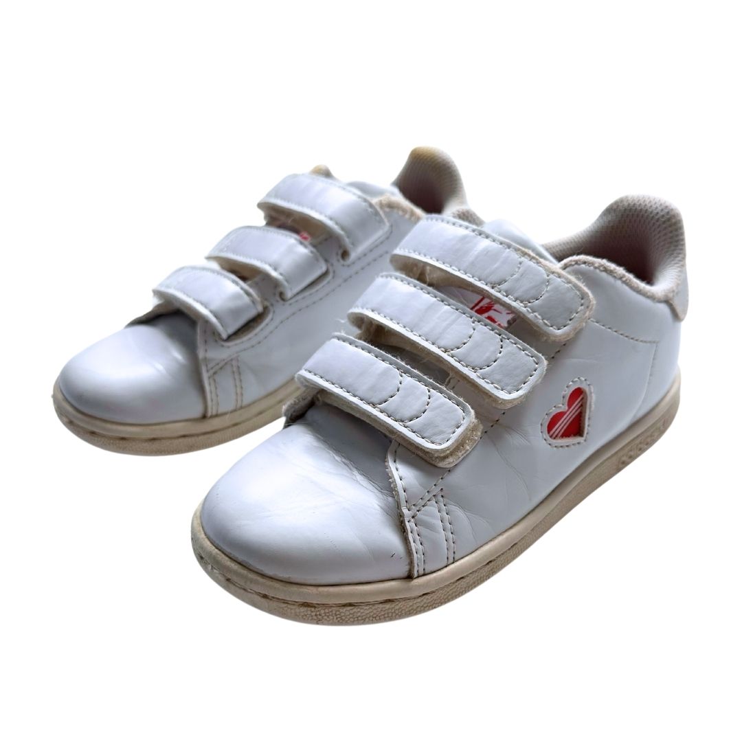 ADIDAS - Baskets blanches et coeur rouge - 27
