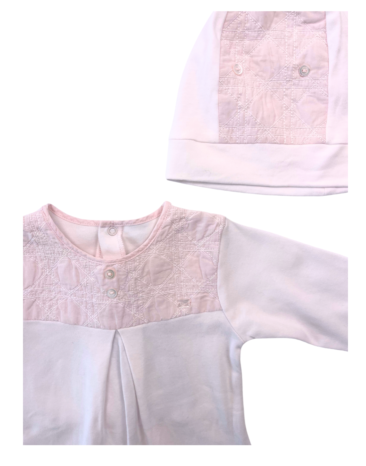 BABY DIOR – Rosa Pyjama-Set mit Mütze – 3 Monate