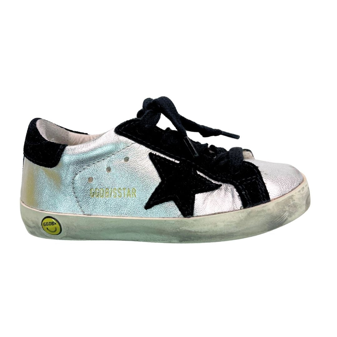 GOLDEN GOOSES - Silberne und schwarze Sneakers - Größe 25