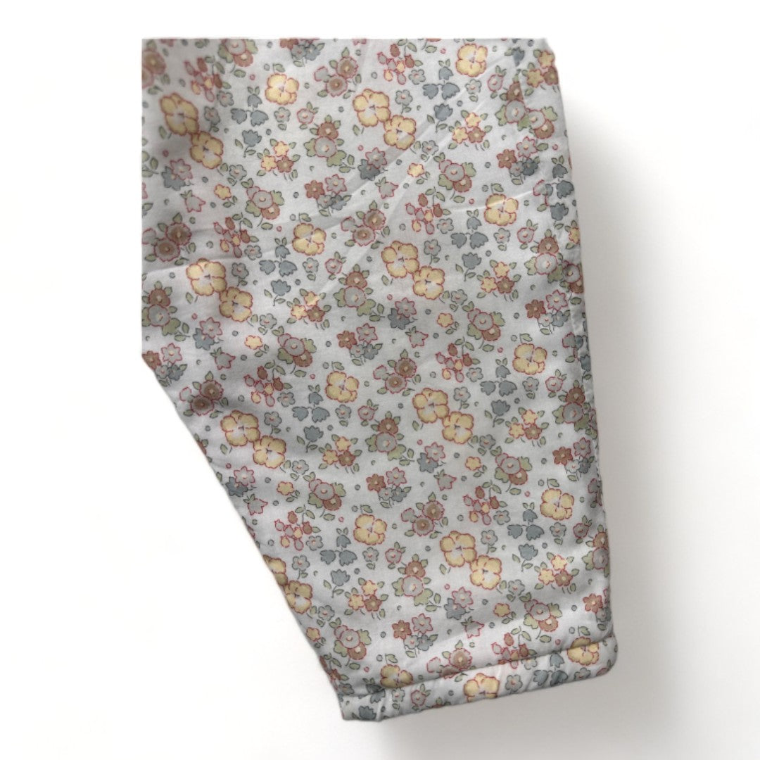 CYRILLUS - Weiße Hose mit Blumenmuster - 9 Monate