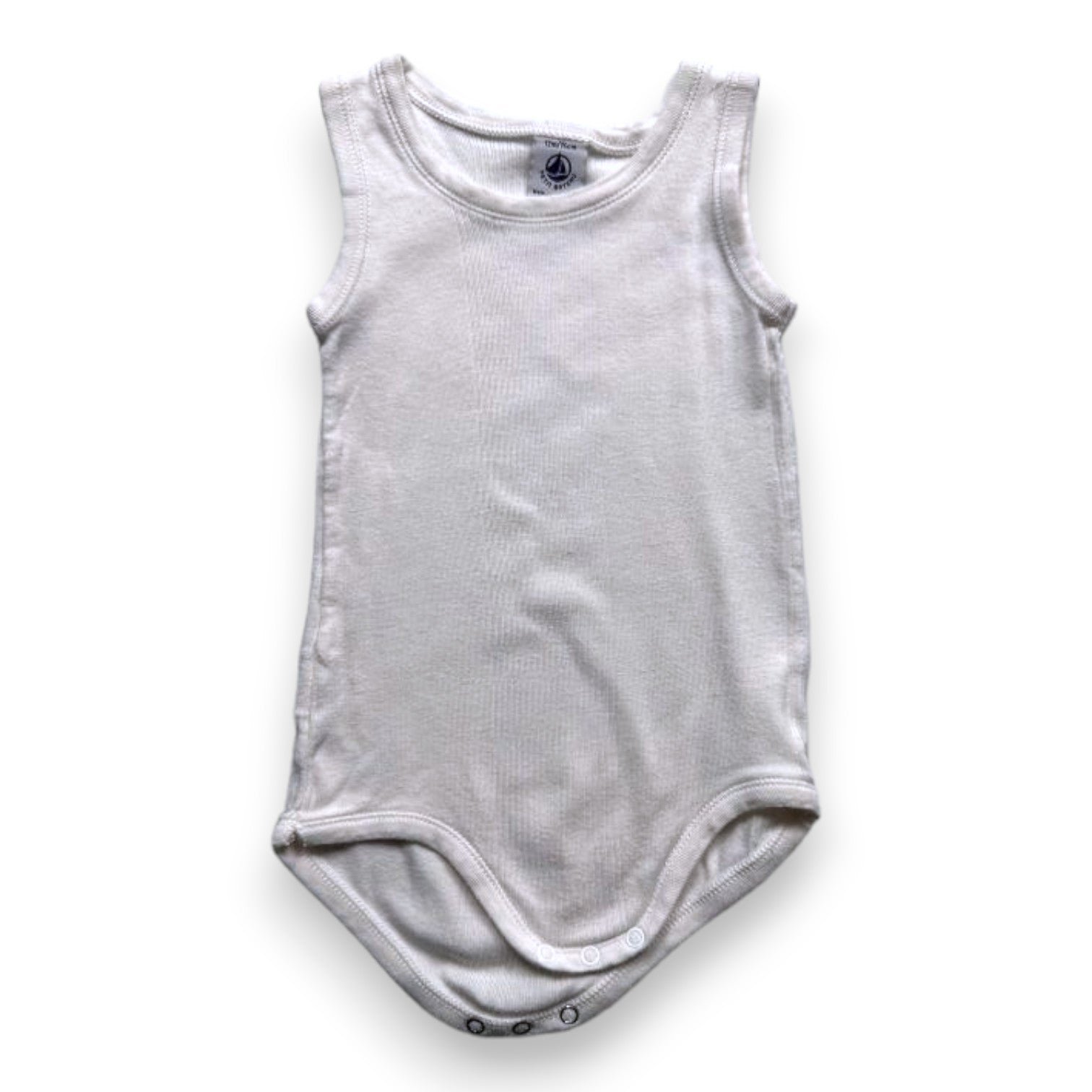 PETIT BATEAU - Bodie blanc à manches courtes - 12 mois