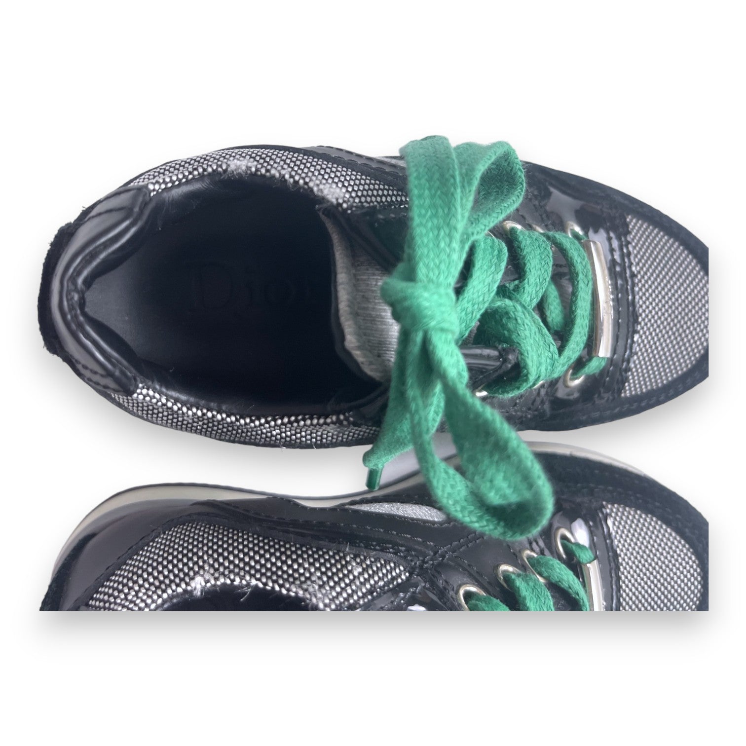 DIOR - Black sneakers with green laces - 24