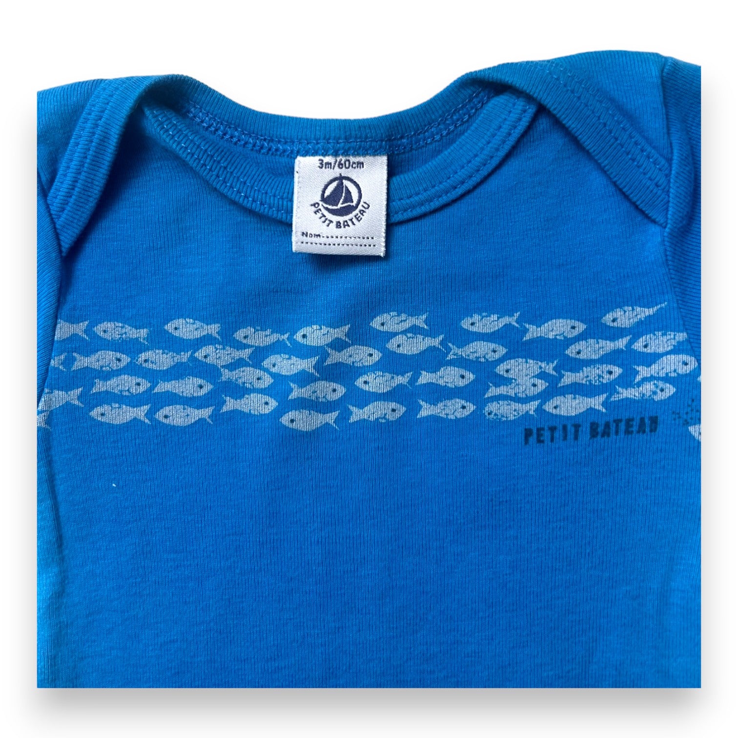 PETIT BATEAU - Blue bodysuit with fish print - 3 months