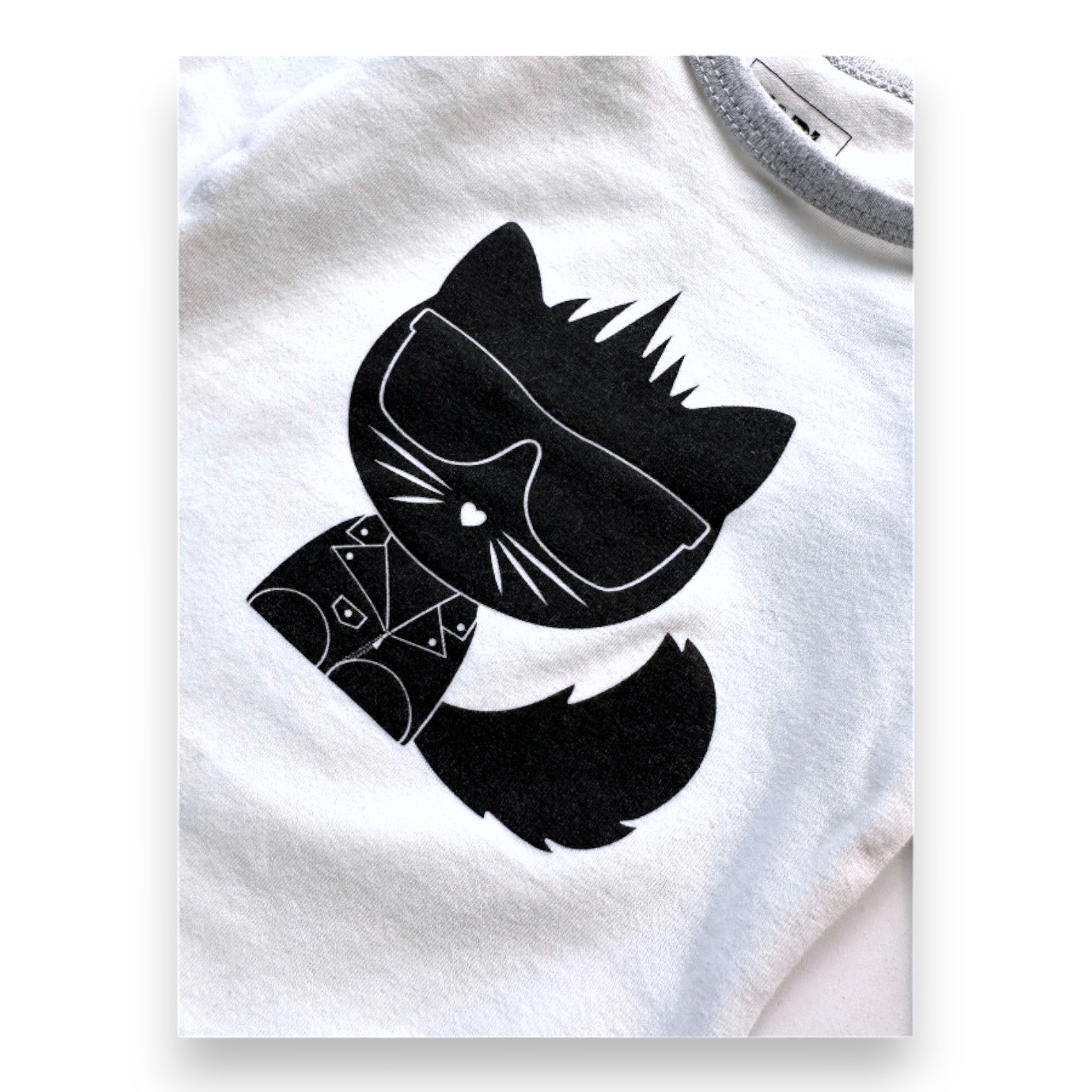 KARL LAGERFELD - Weißer und grauer Langarm-Body mit Katzenprint - 1 Monat