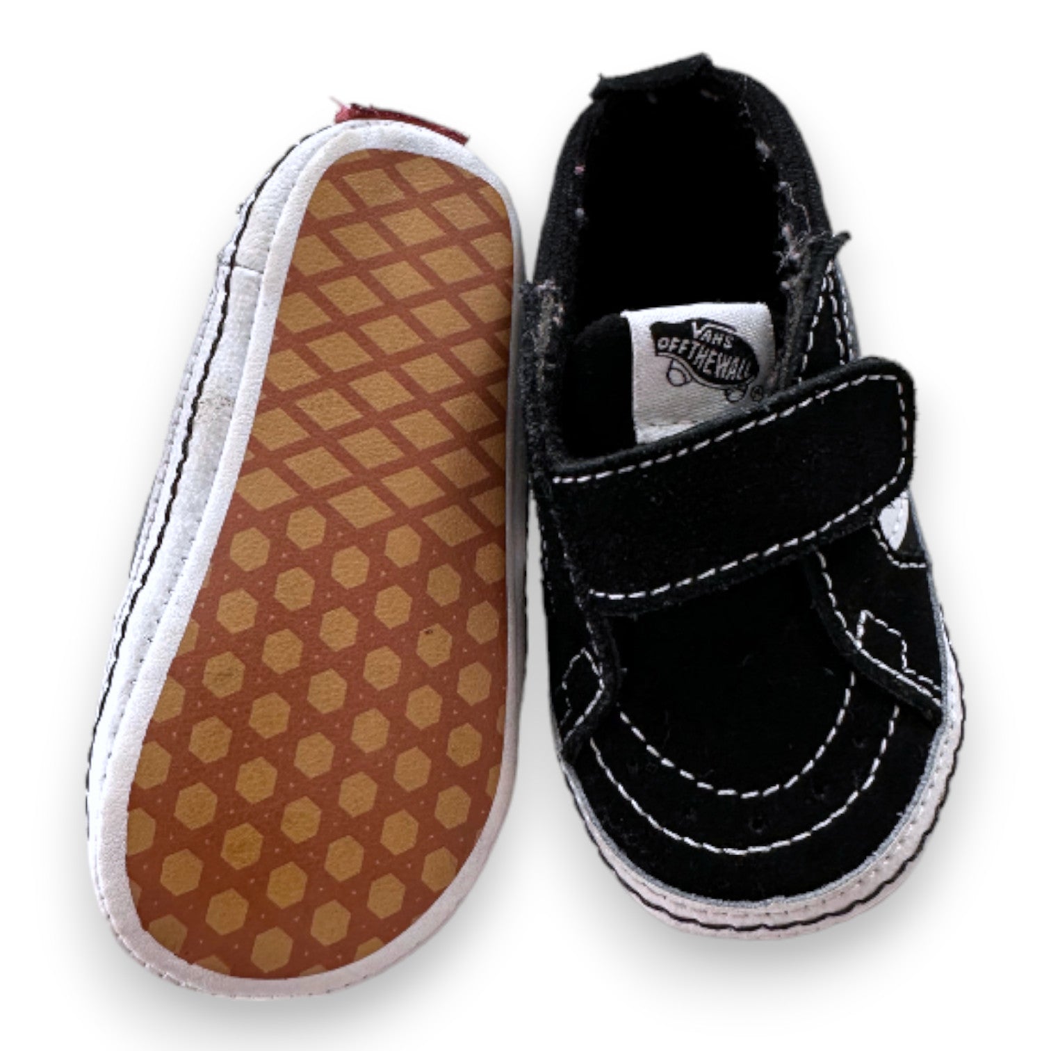 VANS - Baskets noires et blanches - 19