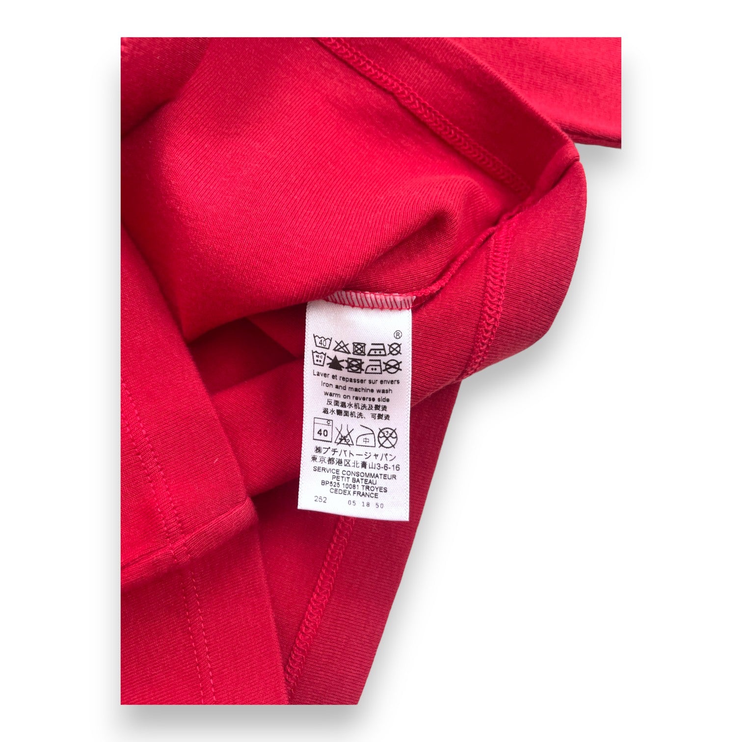 PETIT BATEAU - Rotes Langarm-T-Shirt mit kleinem Kragen - 4 Jahre