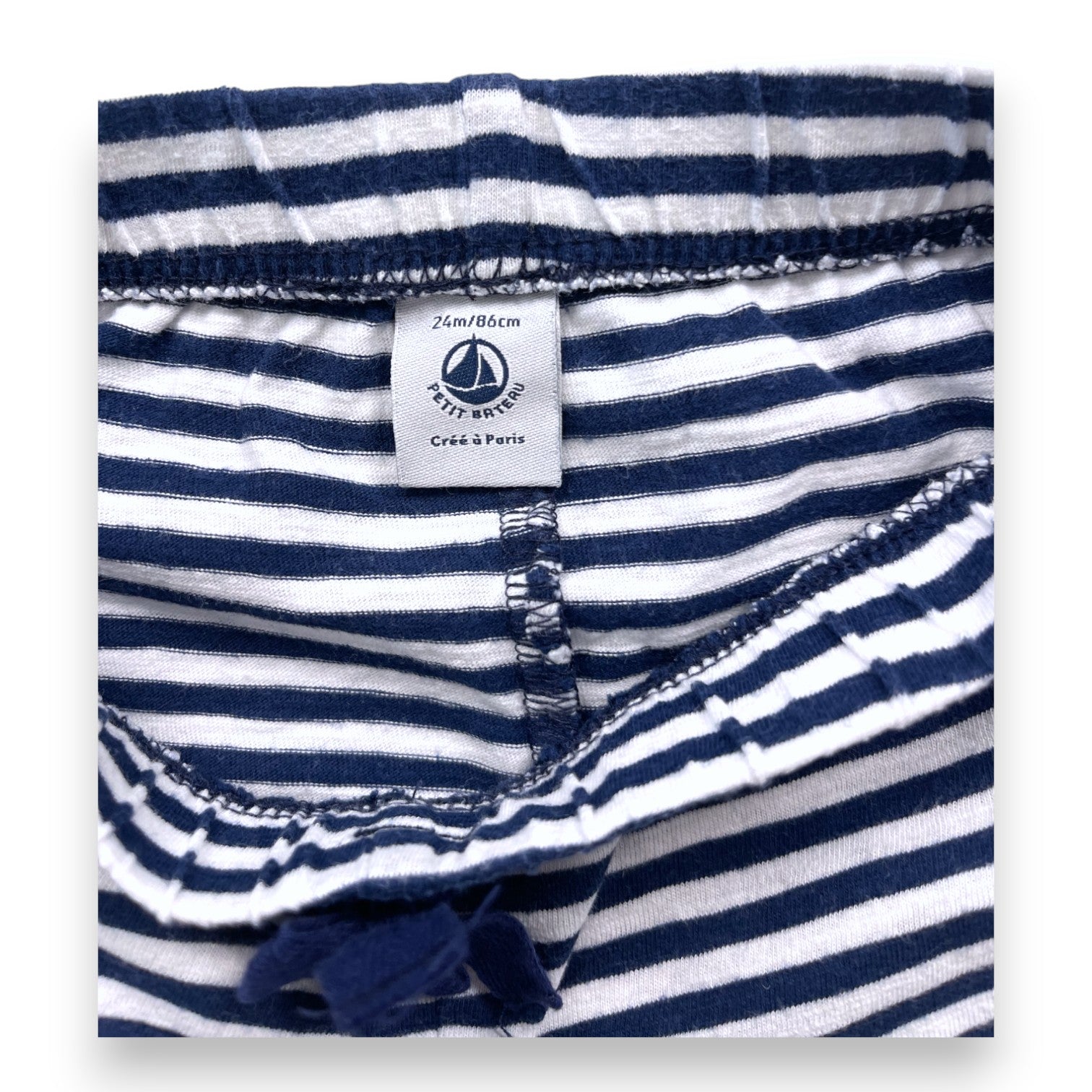 PETIT BATEAU - Short à rayures - 2 ans