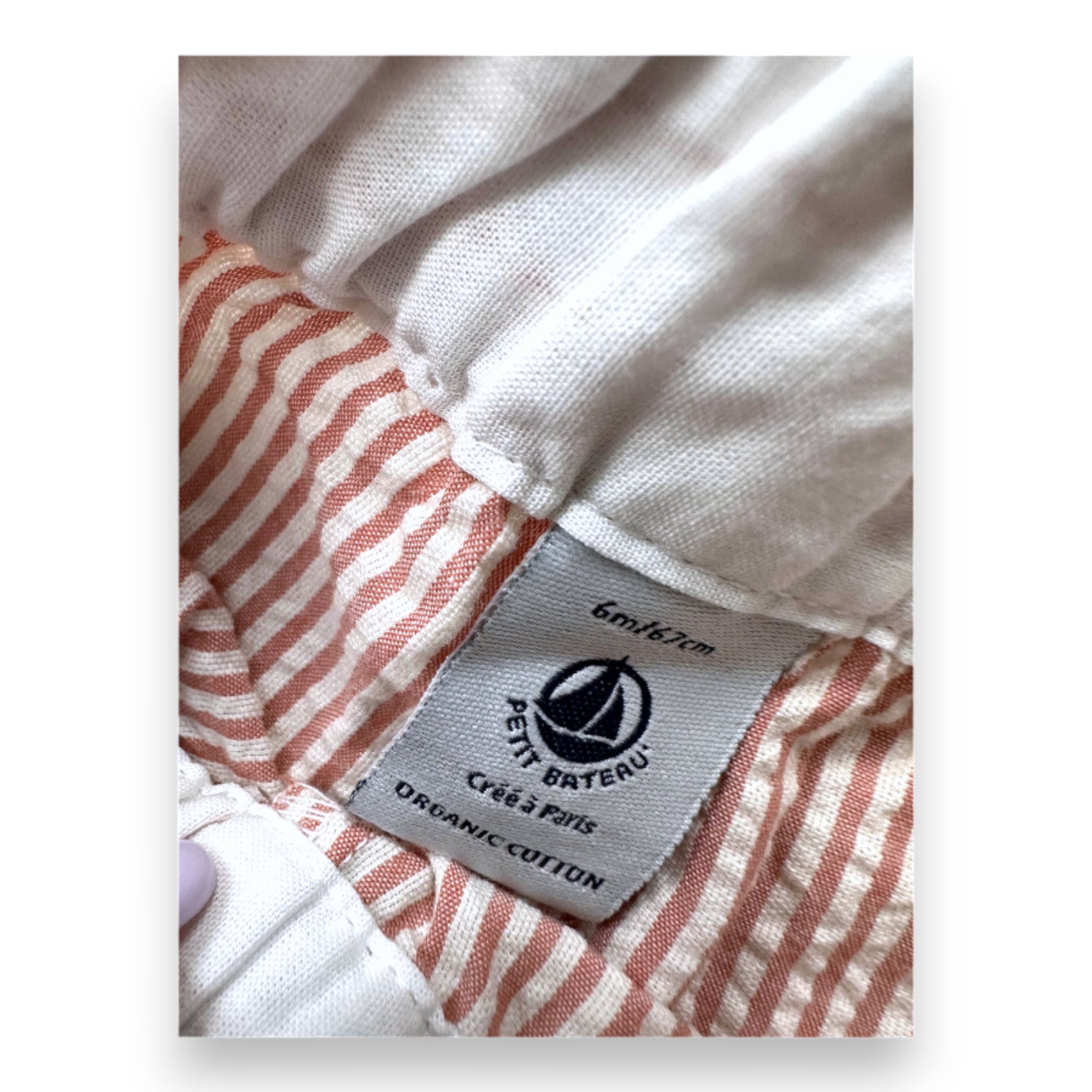 PETIT BATEAU - White and orange striped shorts - 6 months