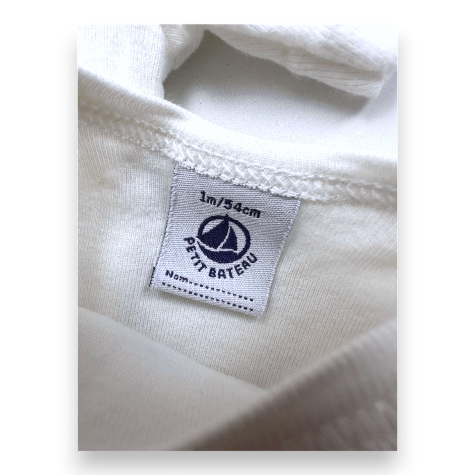 PETIT BATEAU - 2er-Pack weiße Bodys mit Aufdrucken - 1 Monat