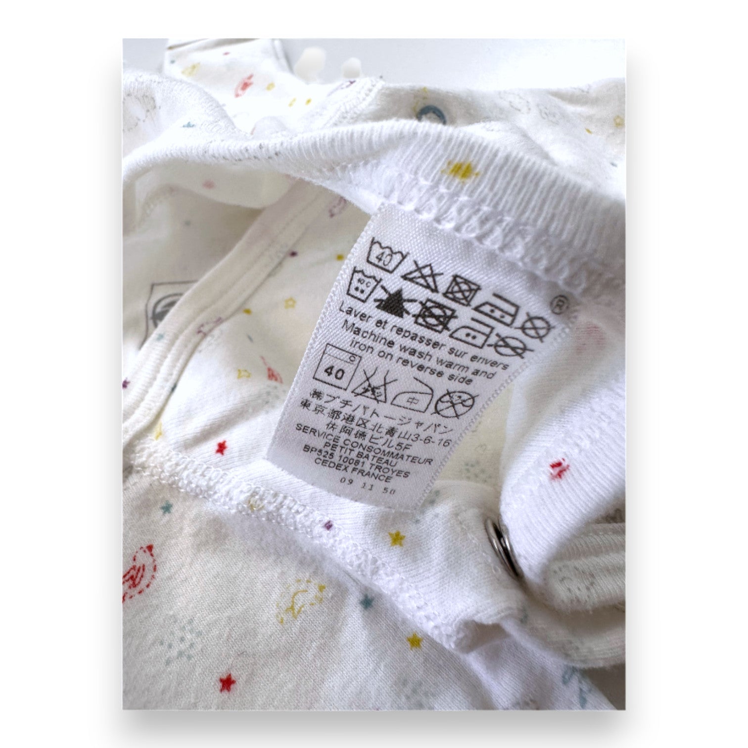 PETIT BATEAU - Weißer Body mit langen Ärmeln - 1 Monat