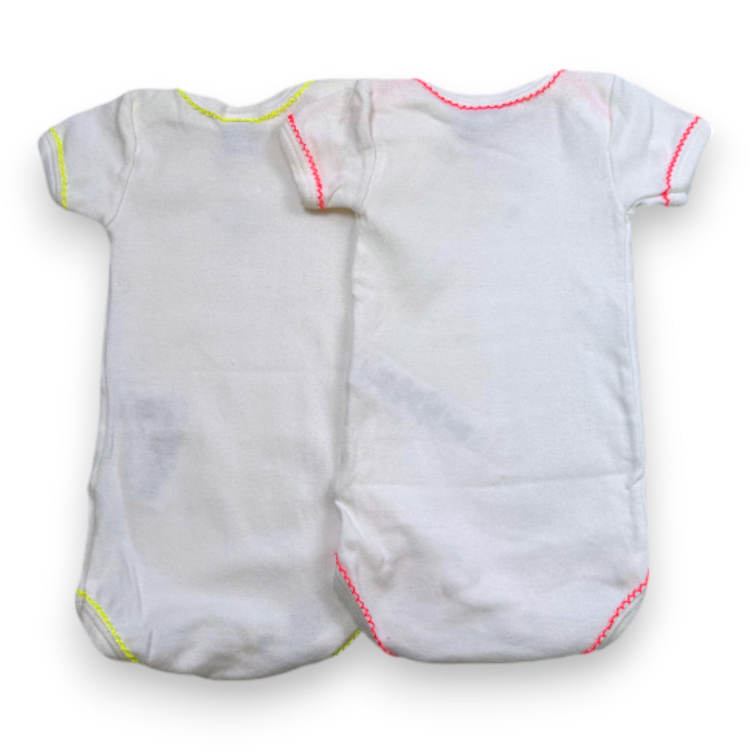 PETIT BATEAU - Pack of 2 white short-sleeved bodysuits - 3 months