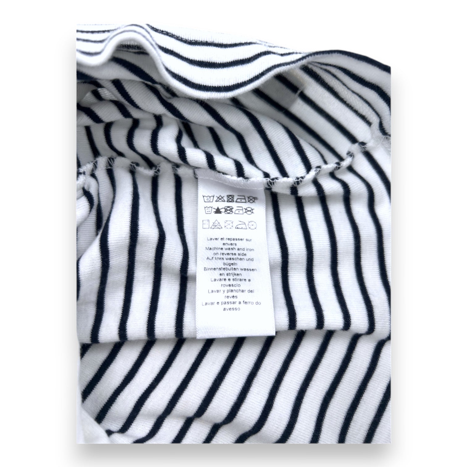 PETIT BATEAU - Weiß-schwarz gestreiftes Kleid - 1 Monat