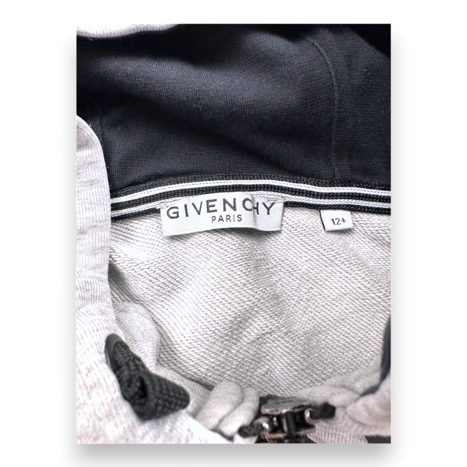 GIVENCHY – Graues Kapuzensweatshirt mit Reißverschluss – 12 Jahre