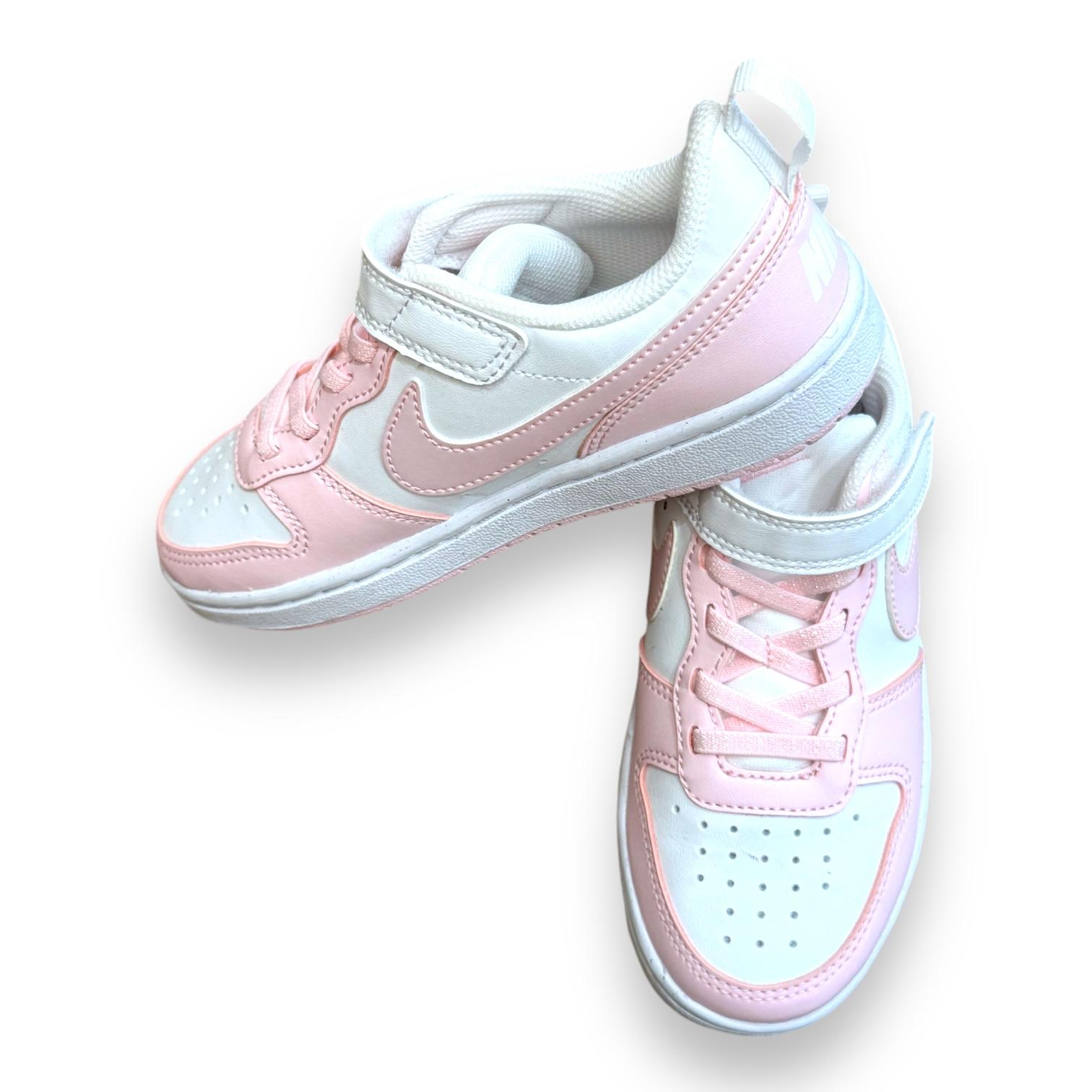 NIKE - Baskets roses et blanches - 31