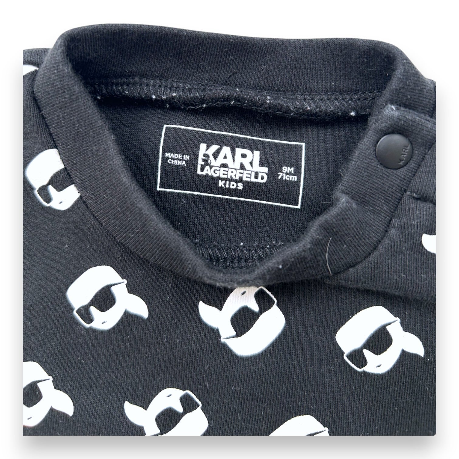KARL LAGERFELD - SWEATSHIRT - BLACK, WHITE - 9 MONTHS
