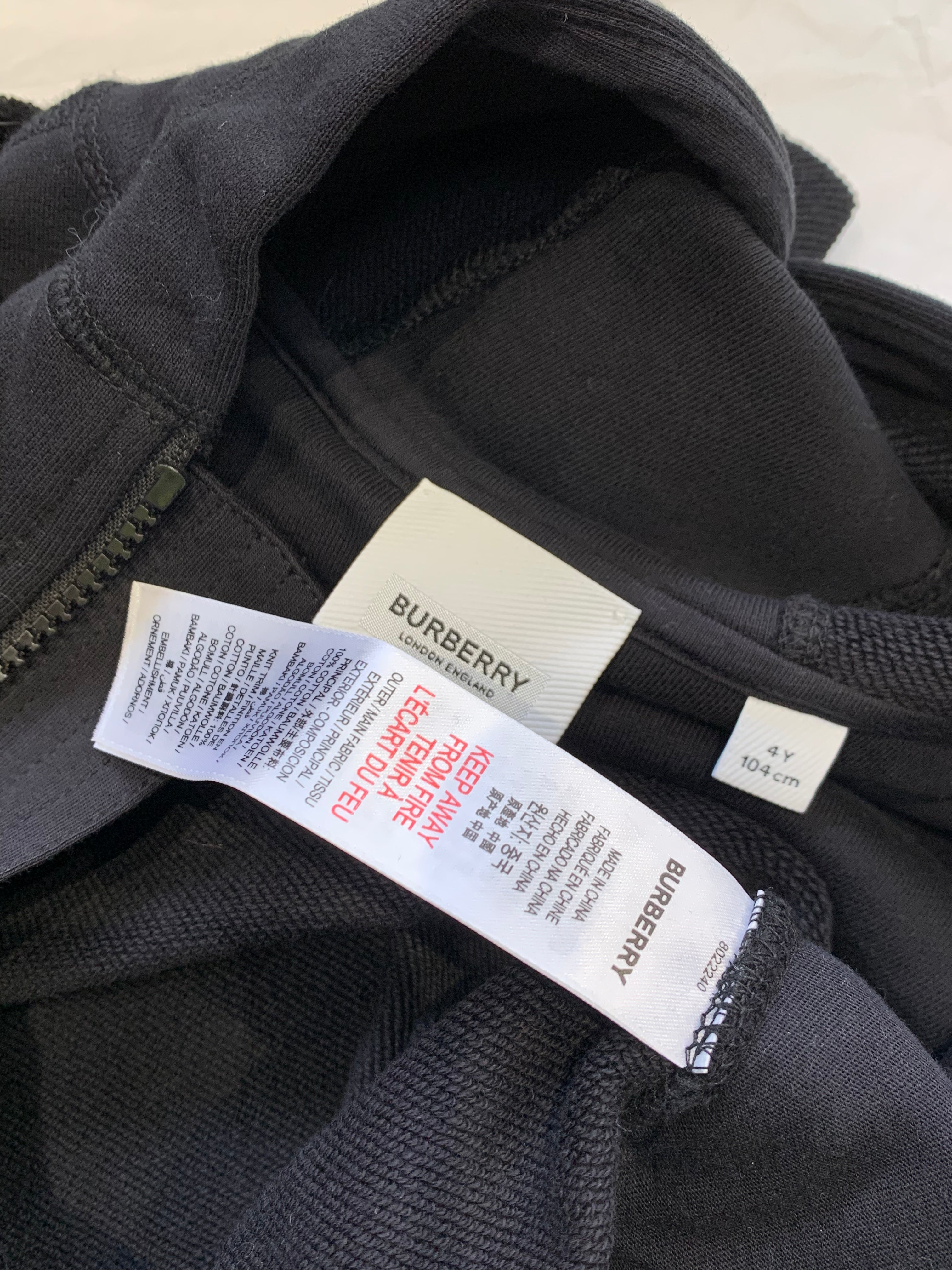 BURBERRY - SWEATSHIRT - BLACK - 4 YEARS