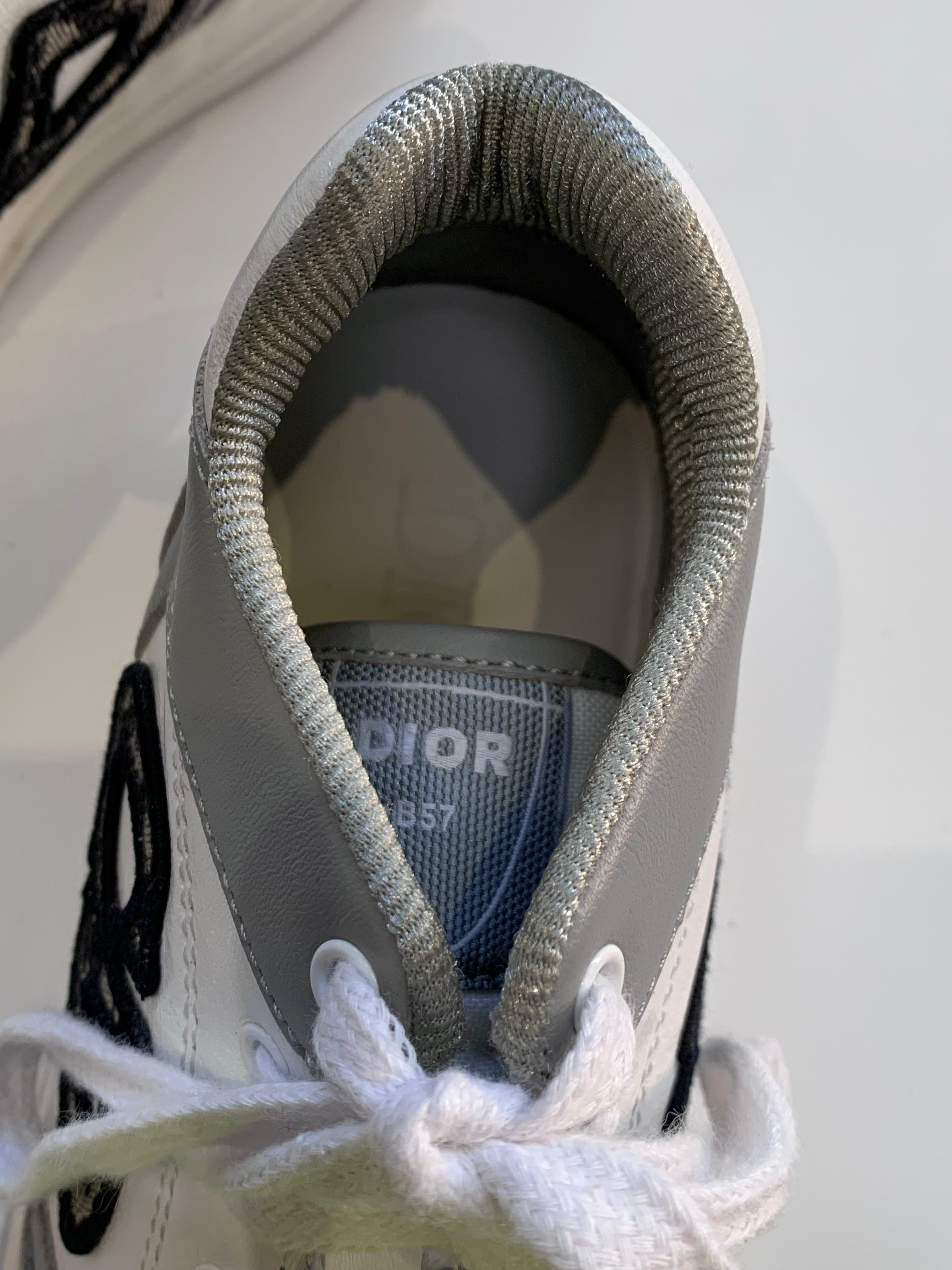 DIOR - SNEAKERS - GRAY, WHITE - 31