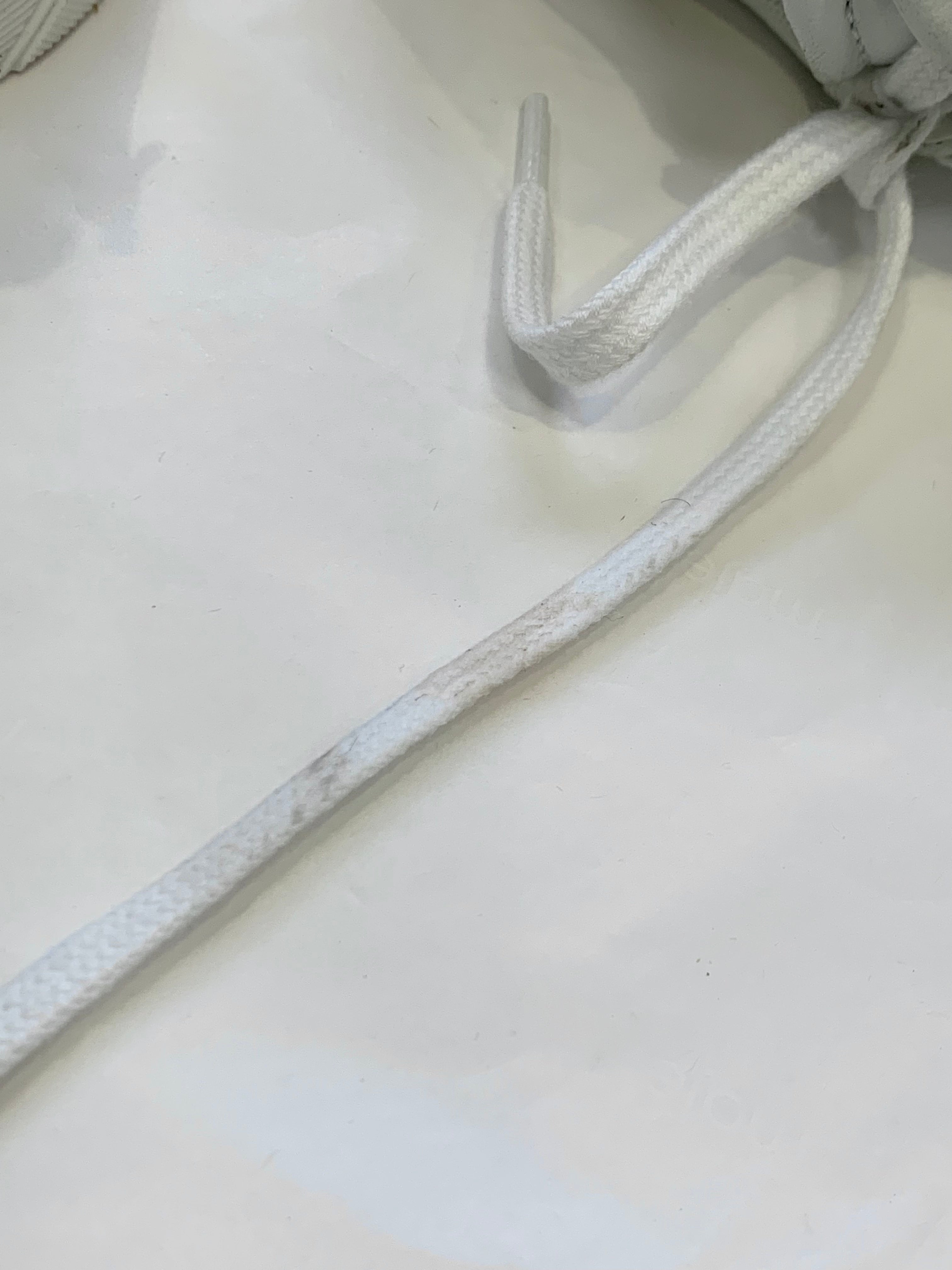 HOGAN - BASKETS - BLANC - 24