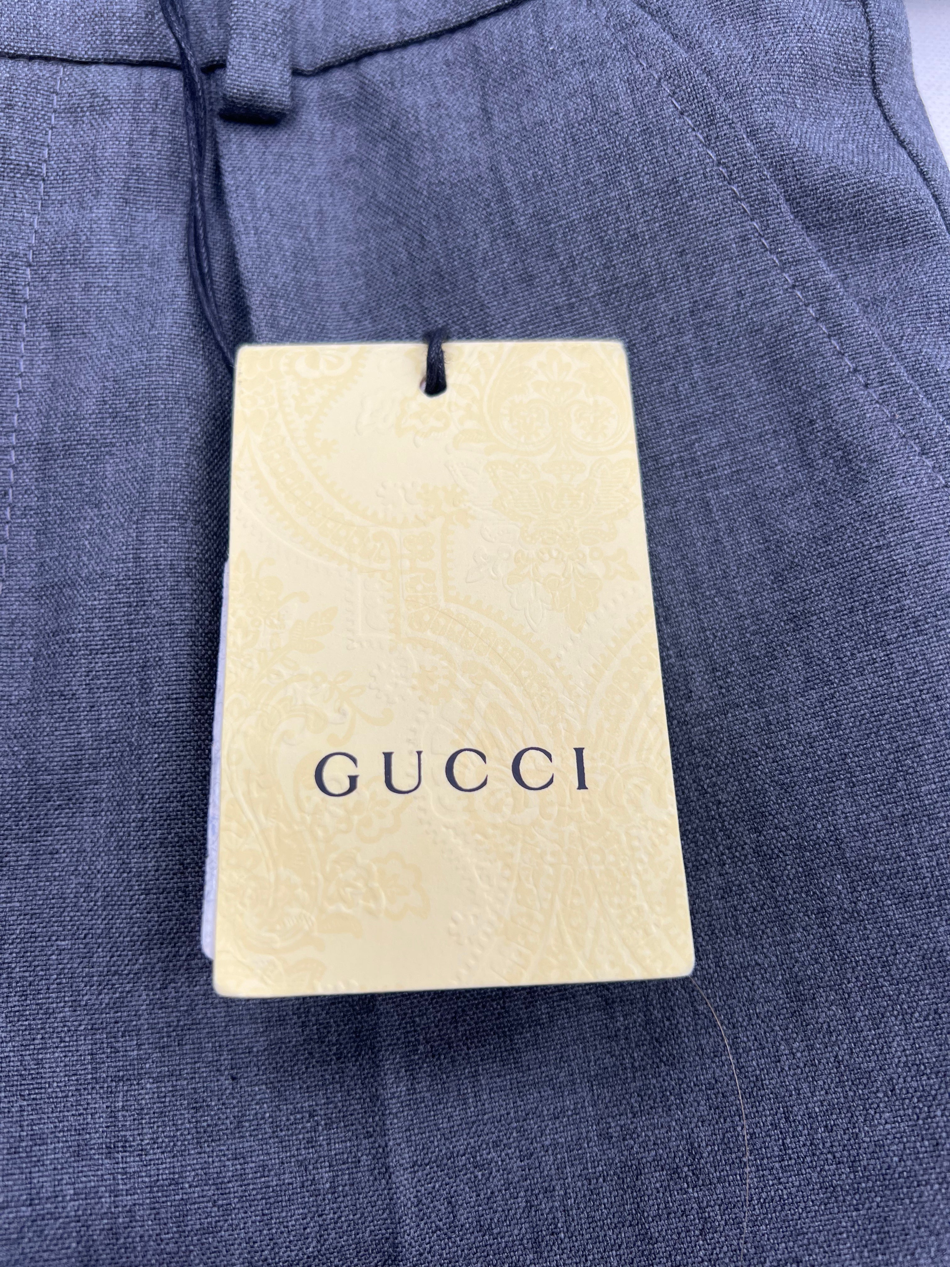 GUCCI - BERMUDA - GRIS - 5 ANS