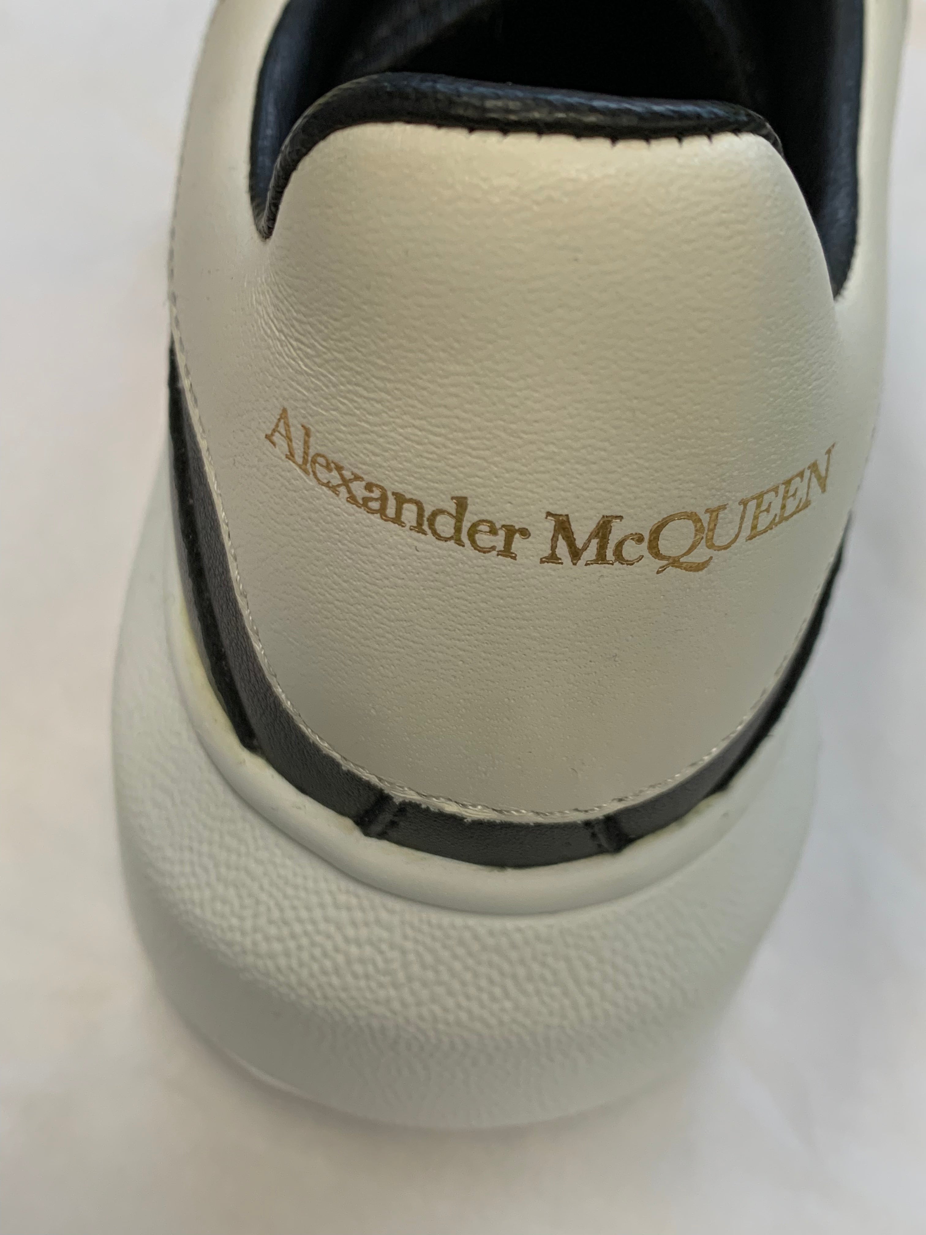 ALEXANDER MCQUEEN - SNEAKER - SCHWARZ, WEISS - 27