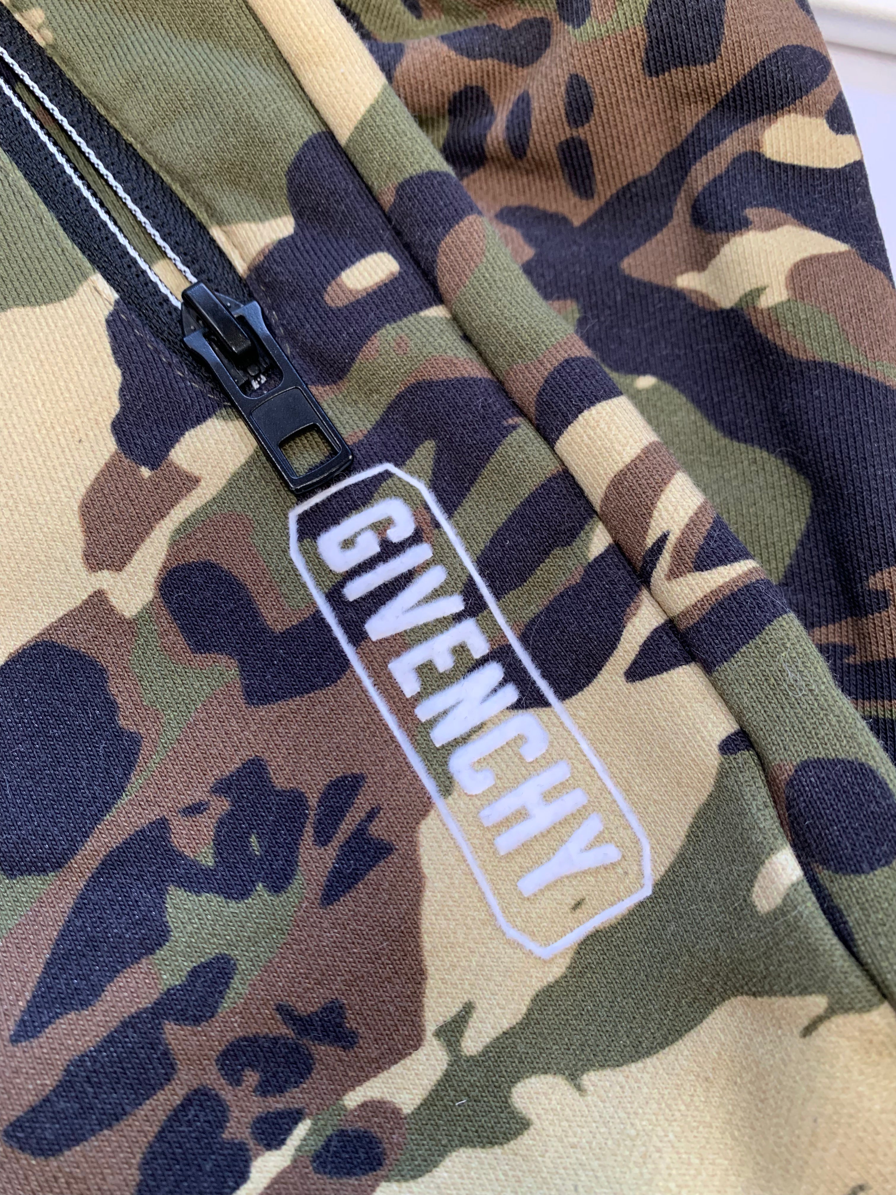 GIVENCHY - JOGGING - VERT, NOIR - 4 ANS