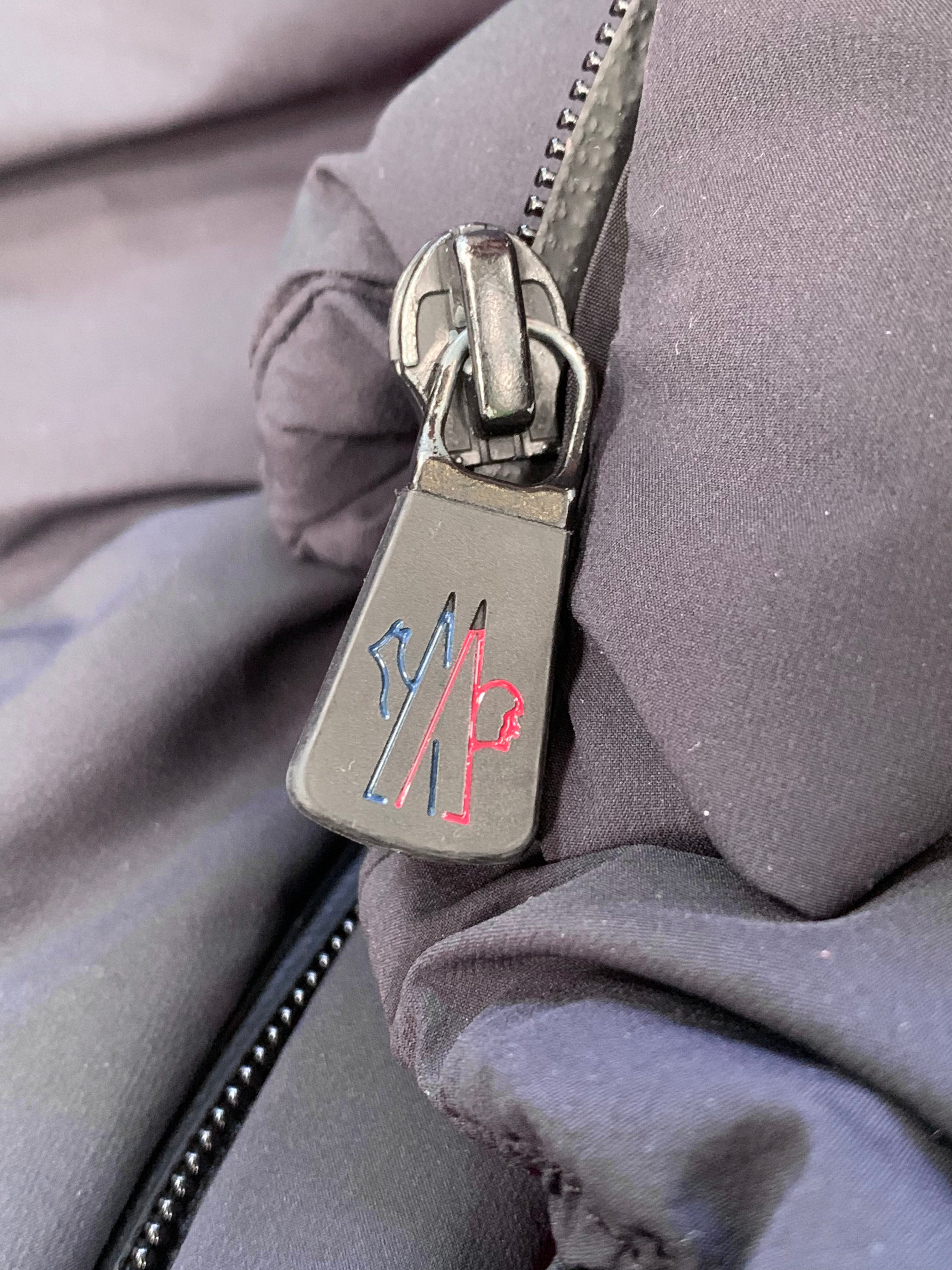 MONCLER - SKIMANTEL - SCHWARZ, SILBER - 6 JAHRE