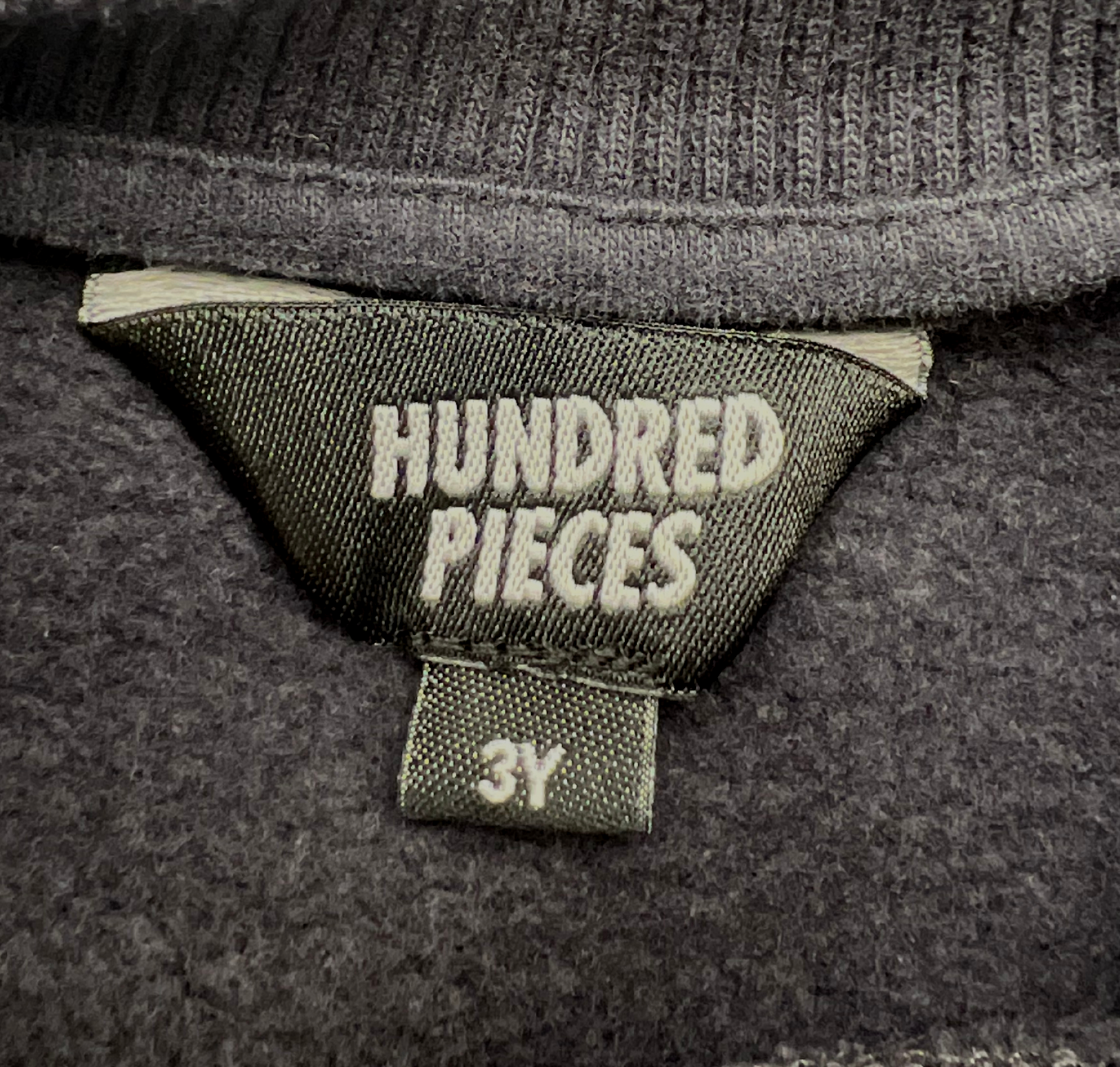 HUNDRED PIECES - Sweat noir "LA" - 3 ans