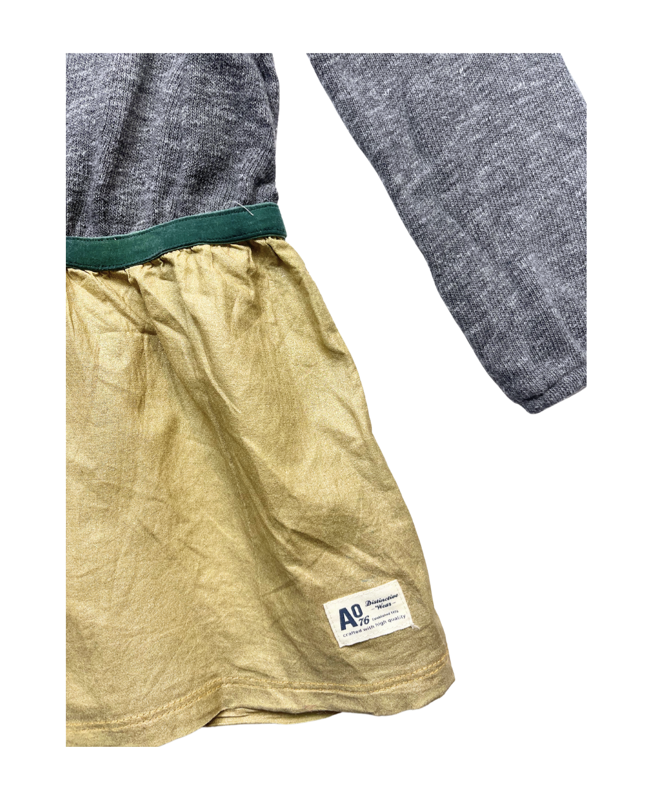 AO76 - Robe pull dorée - 4 ans