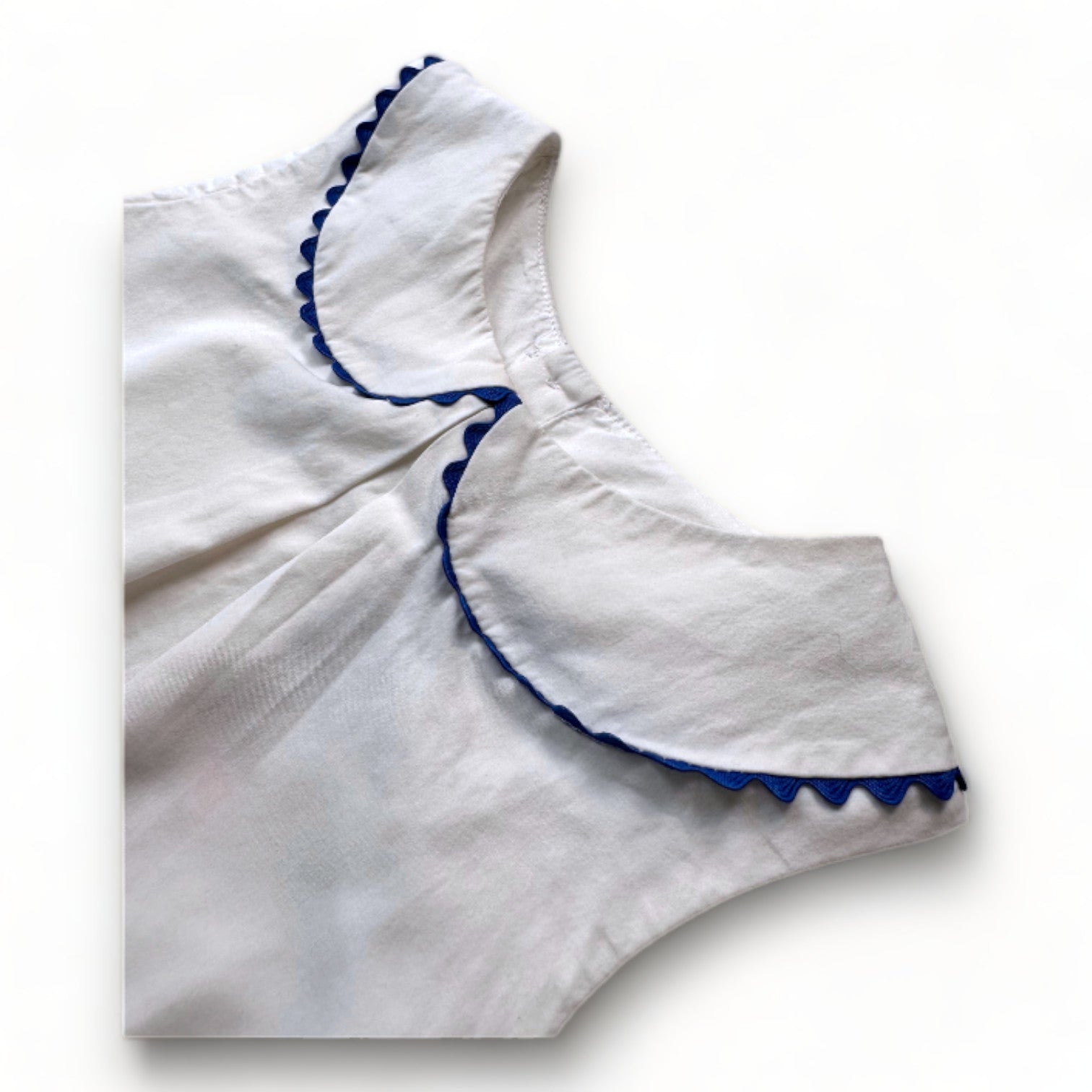 JACADI - Weißes Hosen- und Blusenset mit blauen Details - 2 Jahre