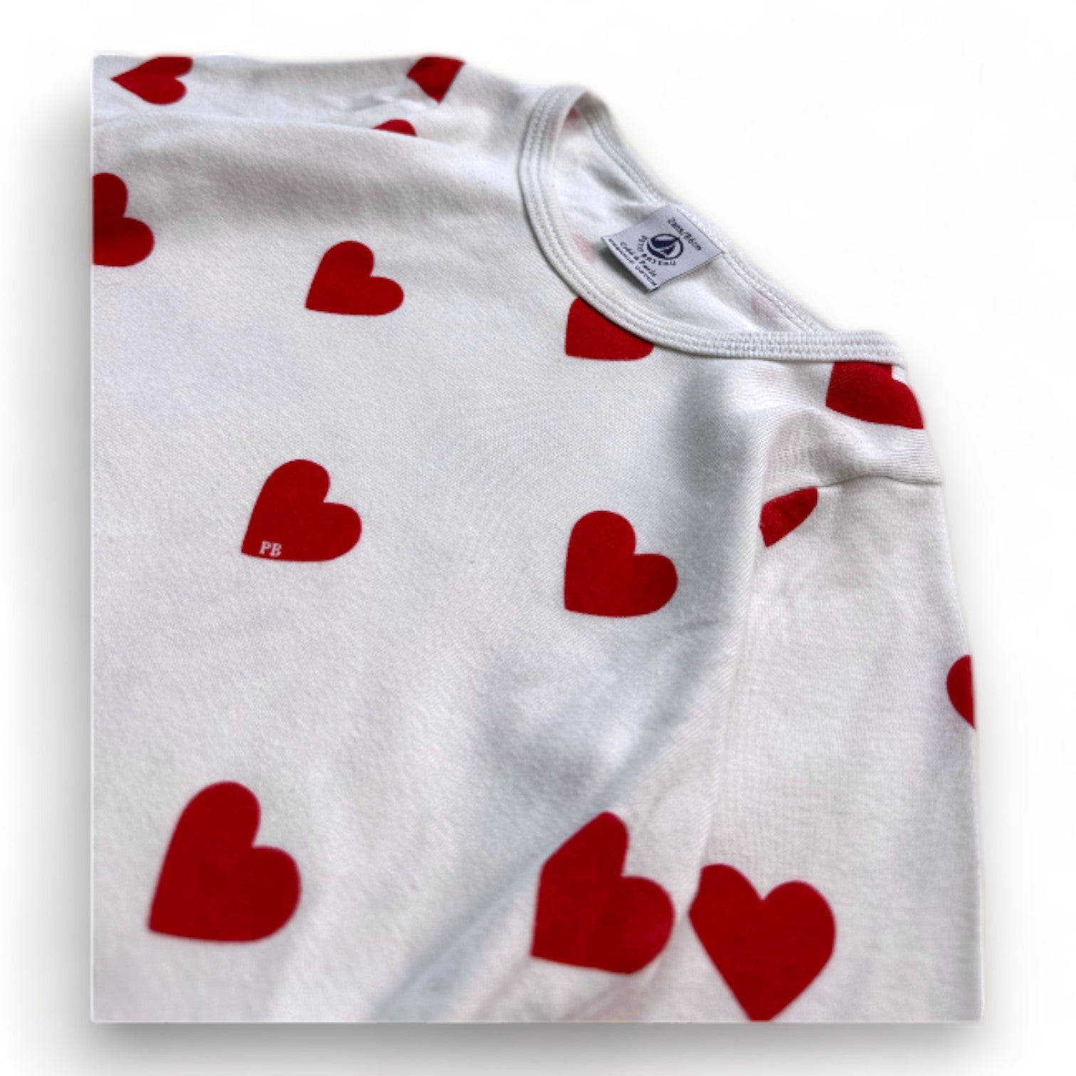 PETIT BATEAU - T-shirt blanc à manches longues avec coeurs rouges - 2 ans