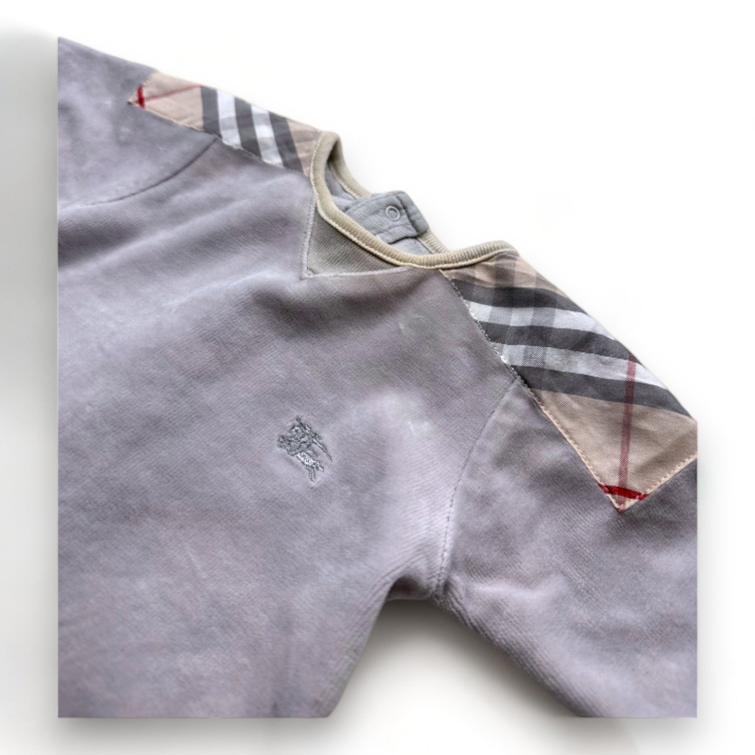 BURBERRY - Pyjama gris avec imprimé Burberry - 3 mois