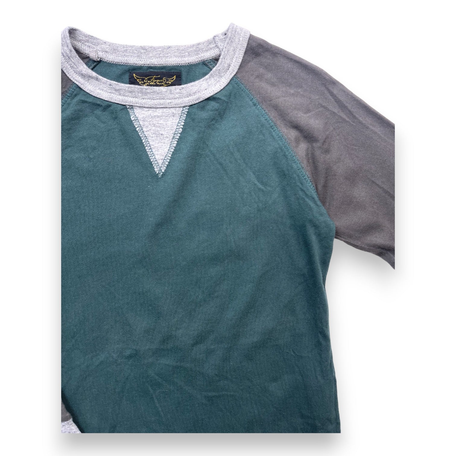 FINGER IN THE NOSE - T shirt manches longues gris et vert - 6/7 ans