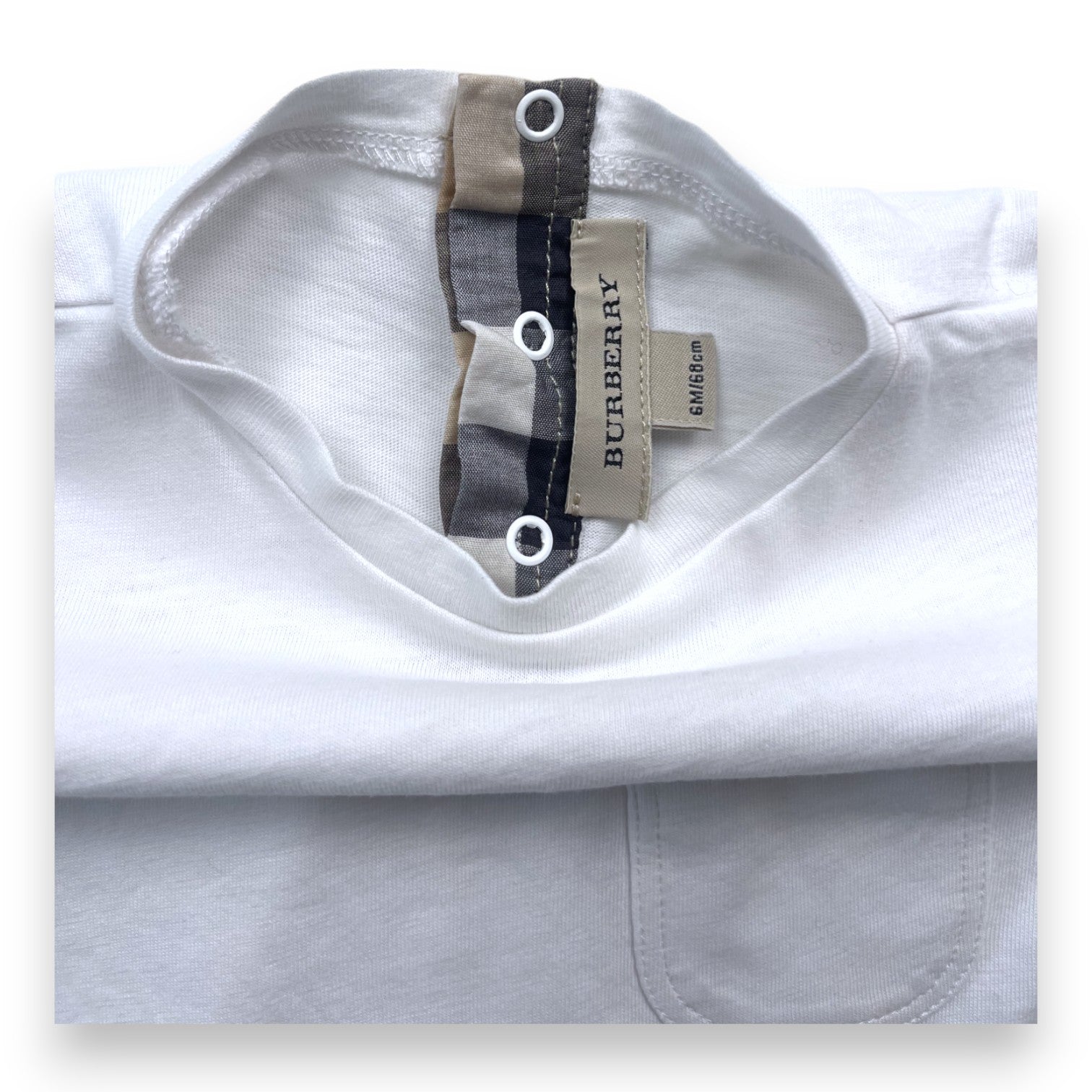 BURBERRY – Weißes Kleid mit kariertem Rock – 6 Monate