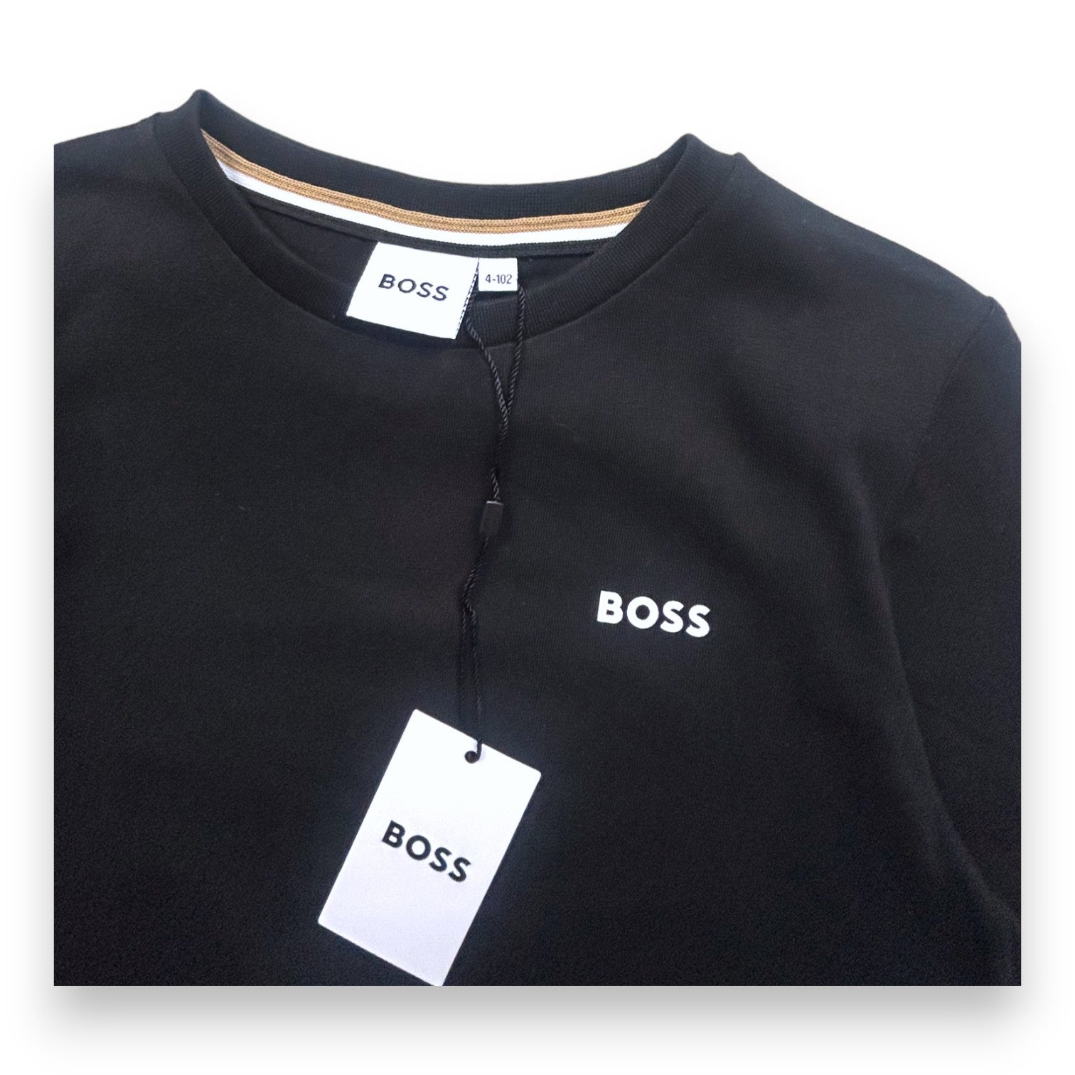 BOSS - T-shirt manches longues noir (neuf) - 4 ans