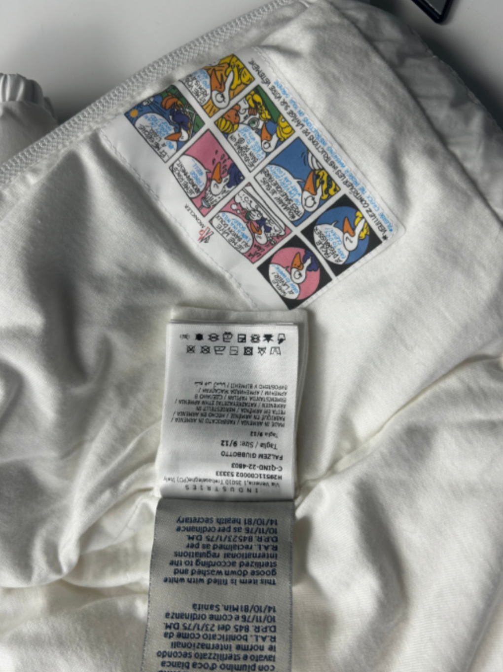 MONCLER - Doudoune blanche neuve - 9 mois