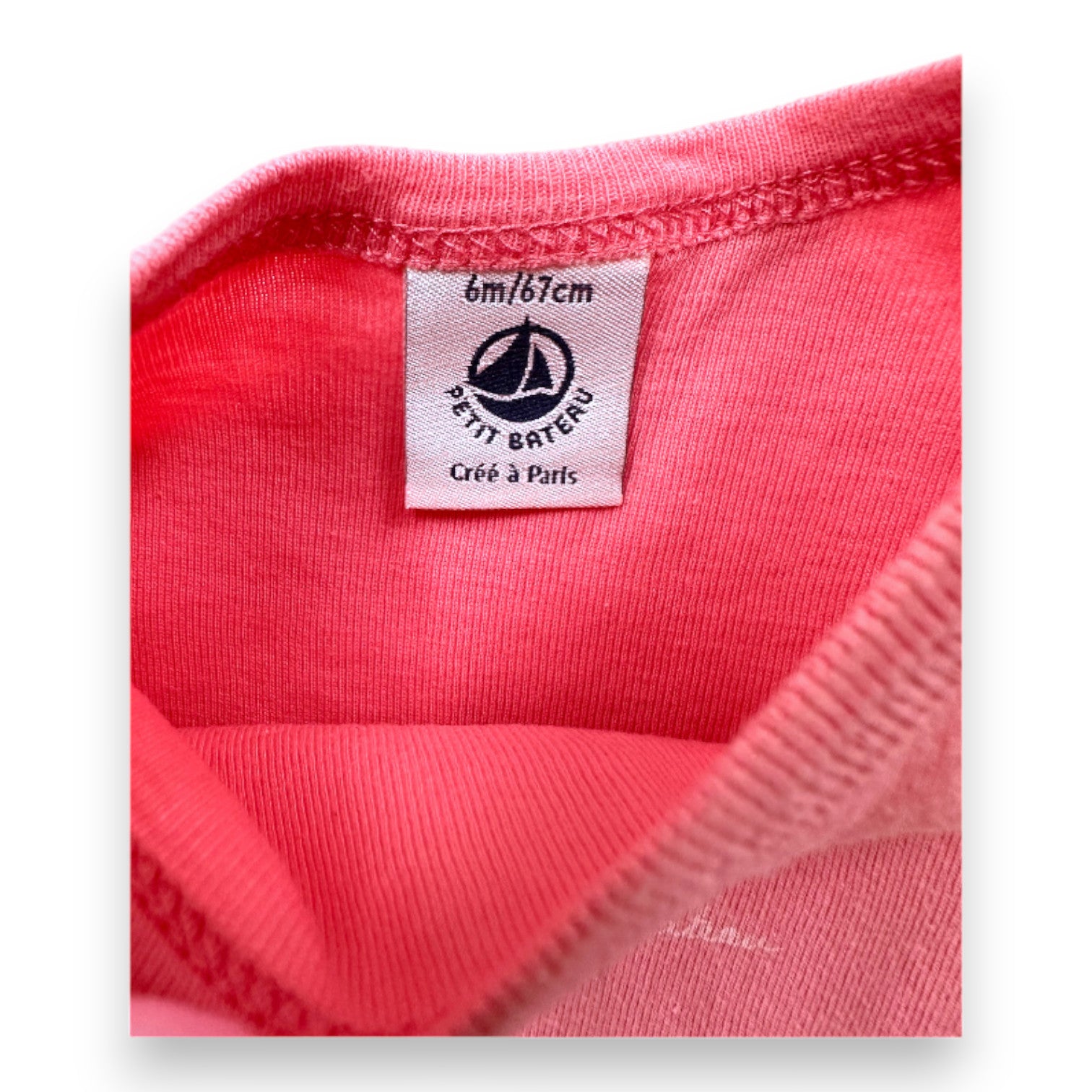 PETIT BATEAU - Rosa Kurzarm-Body mit Aufdruck - 6 Monate
