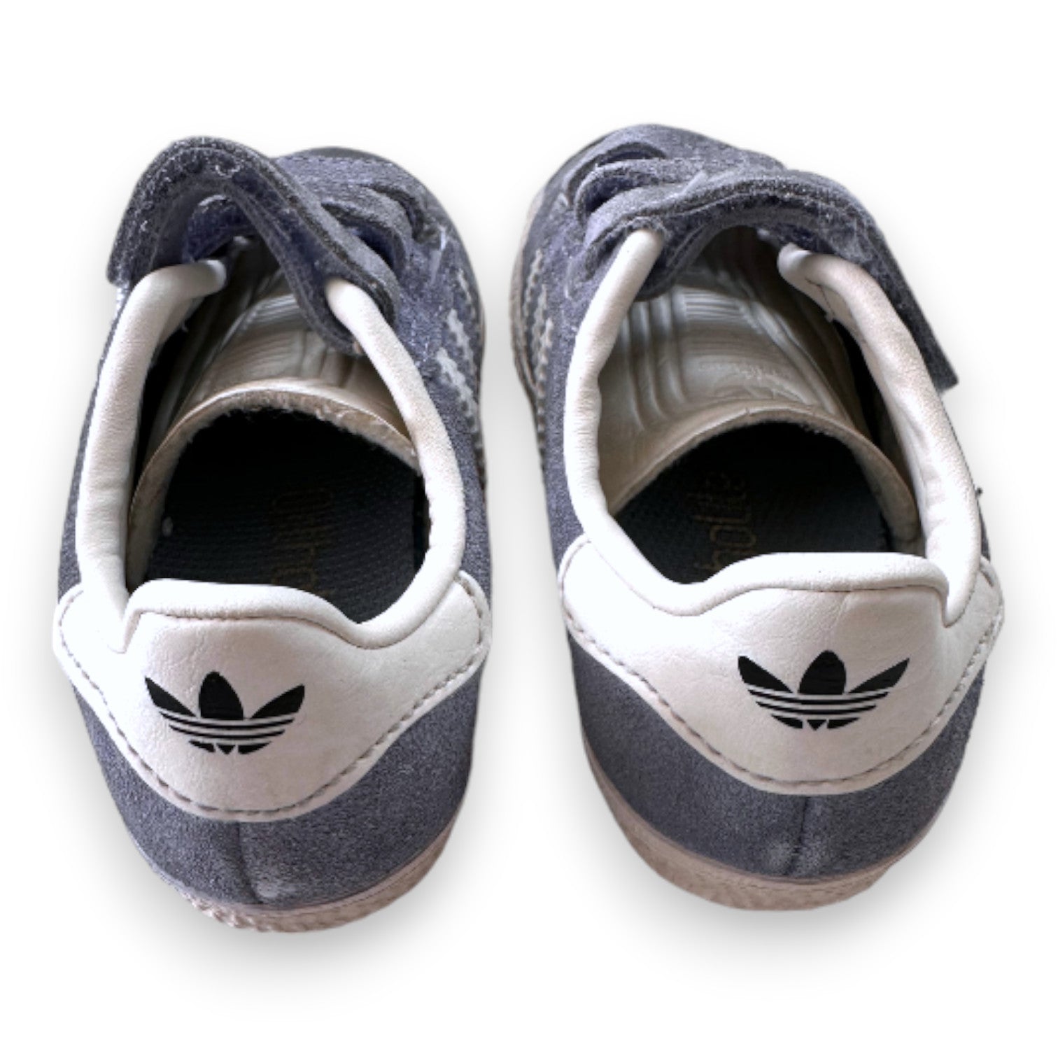 ADIDAS - Baskets Gazelle grises - 25