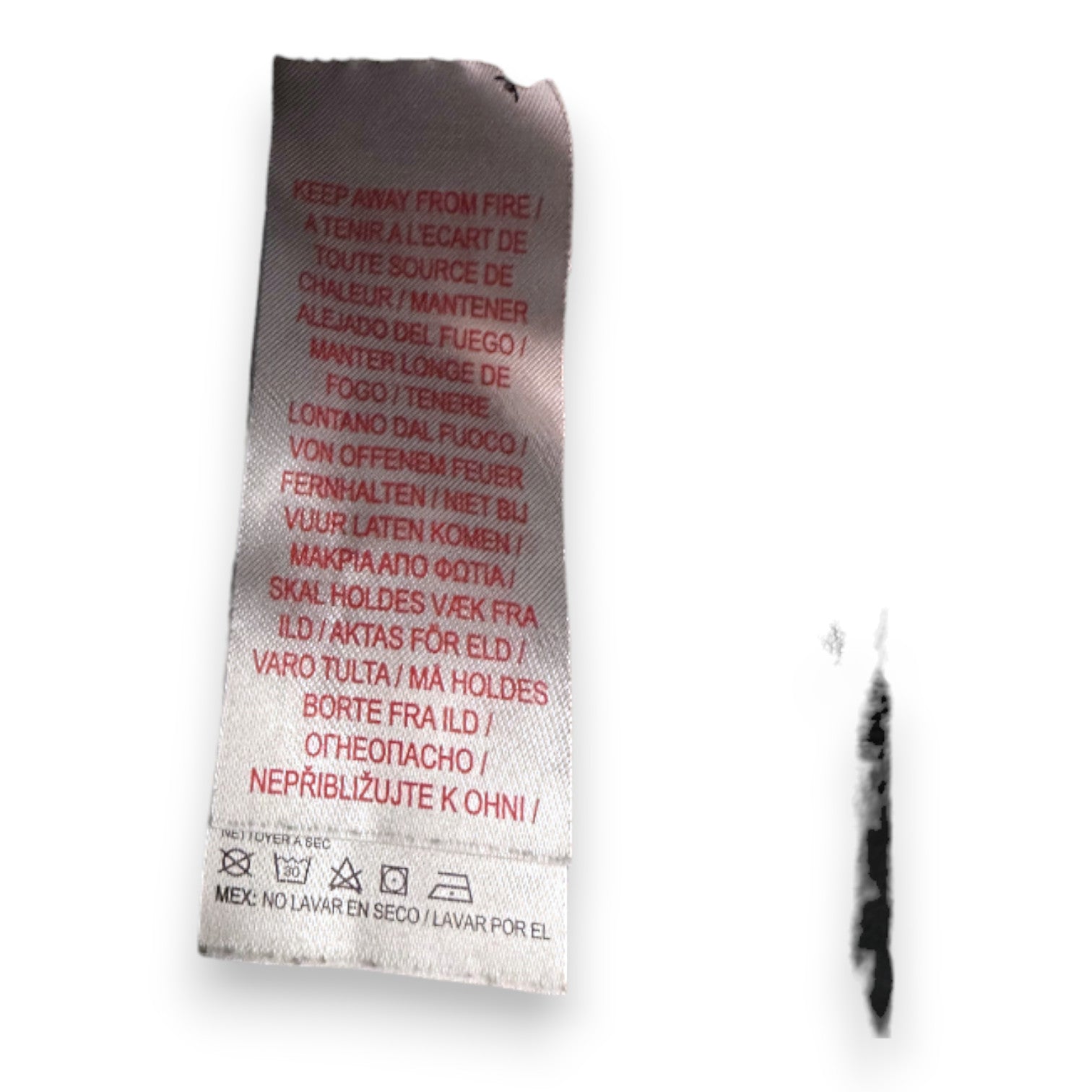 JORDAN - Schwarzes Kurzarm-T-Shirt mit Aufdruck - 4 Jahre