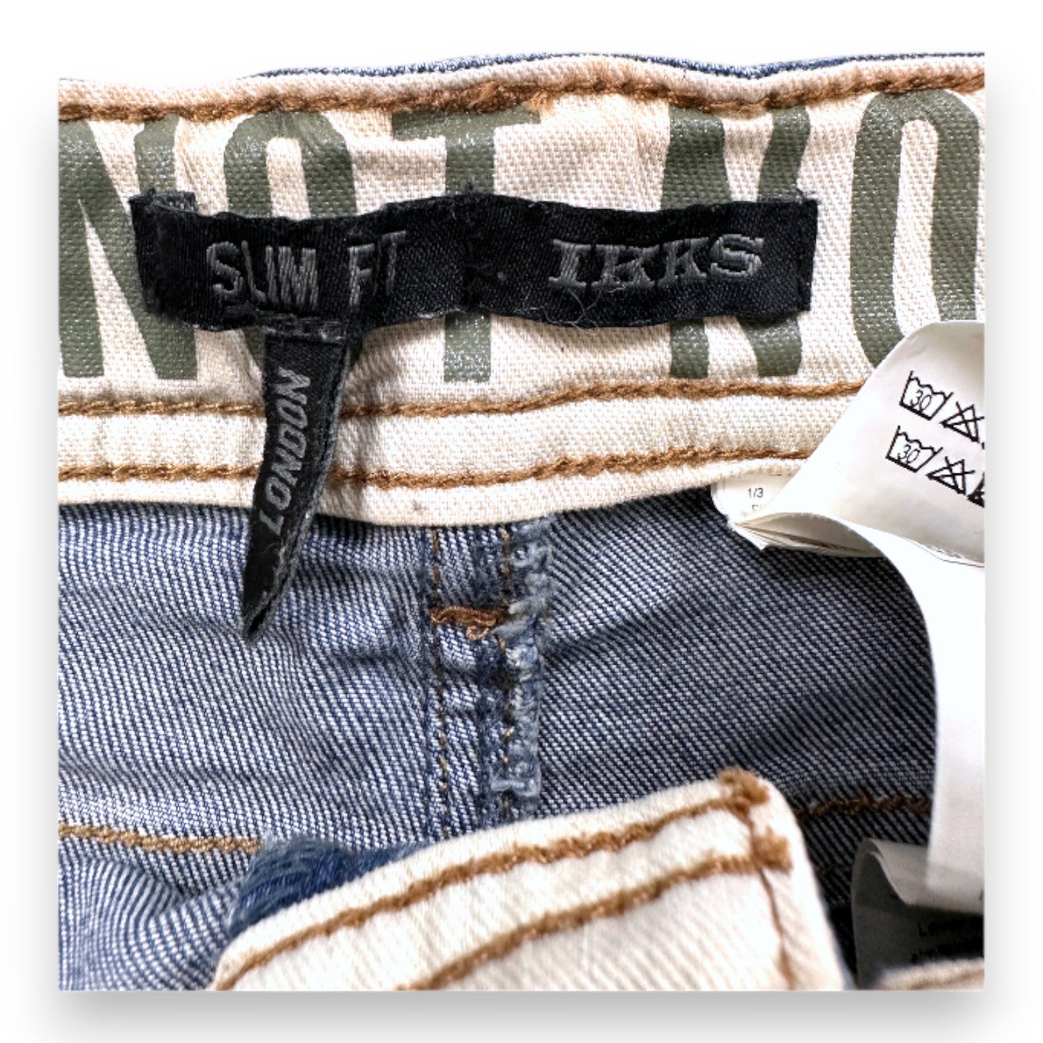 IKKS - Blue jeans with embroidery - 7 years