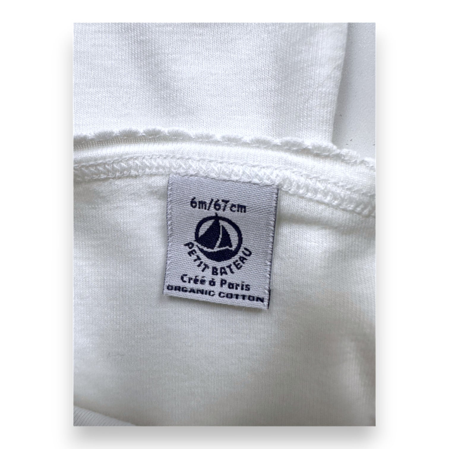 PETIT BATEAU - Set of 2 white bodysuits - 6 months