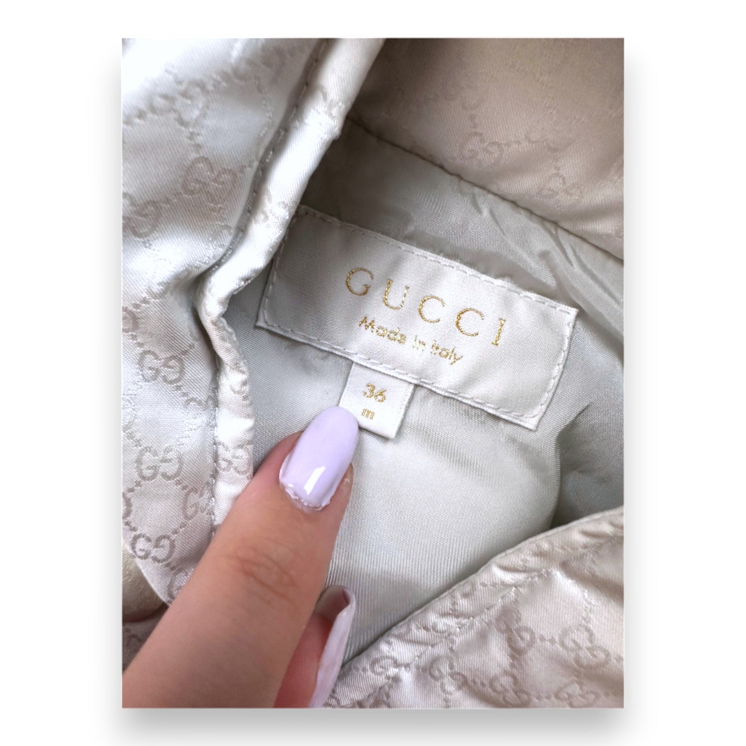 GUCCI - Doudoune blanche imprimée logo Gucci - 3 ans