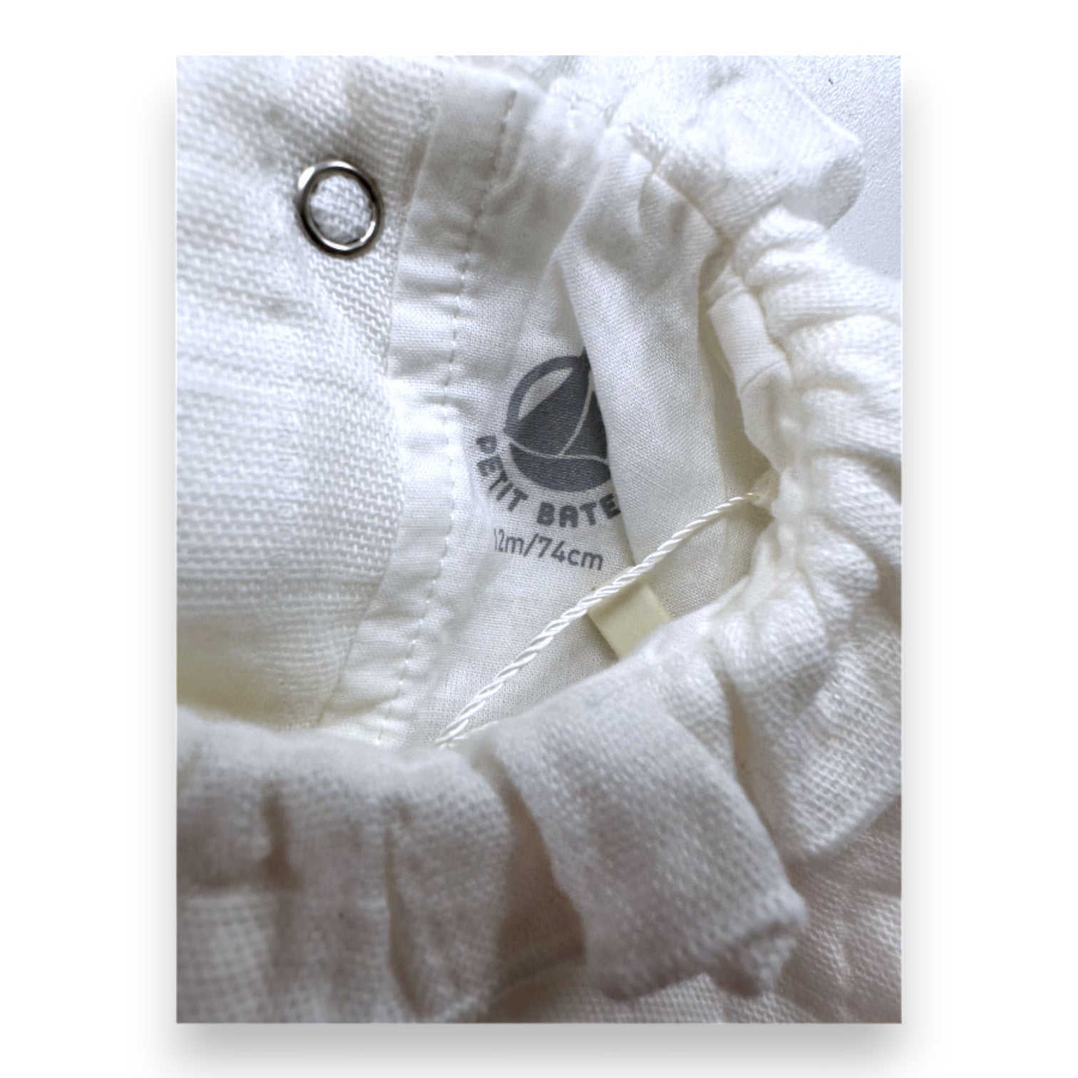 PETIT BATEAU - New white romper with booties - 12 months