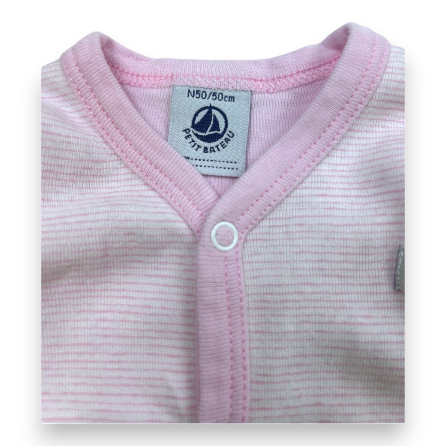PETIT BATEAU - Rosa gestreifter Pyjama - 0 Monate