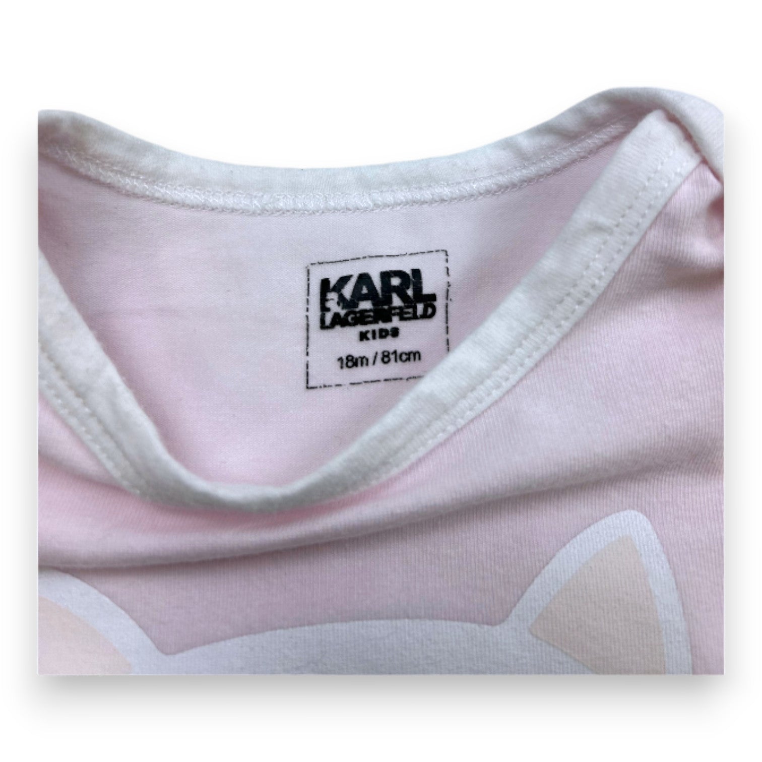 KARL LAGERFELD - Rosa Kurzarm-Body mit Print - 18 Monate