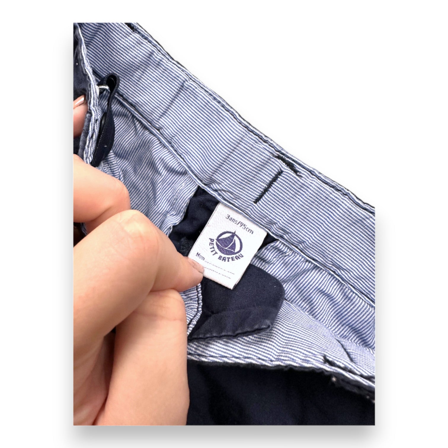 PETIT BATEAU - Marineblaue Shorts - 3 Jahre