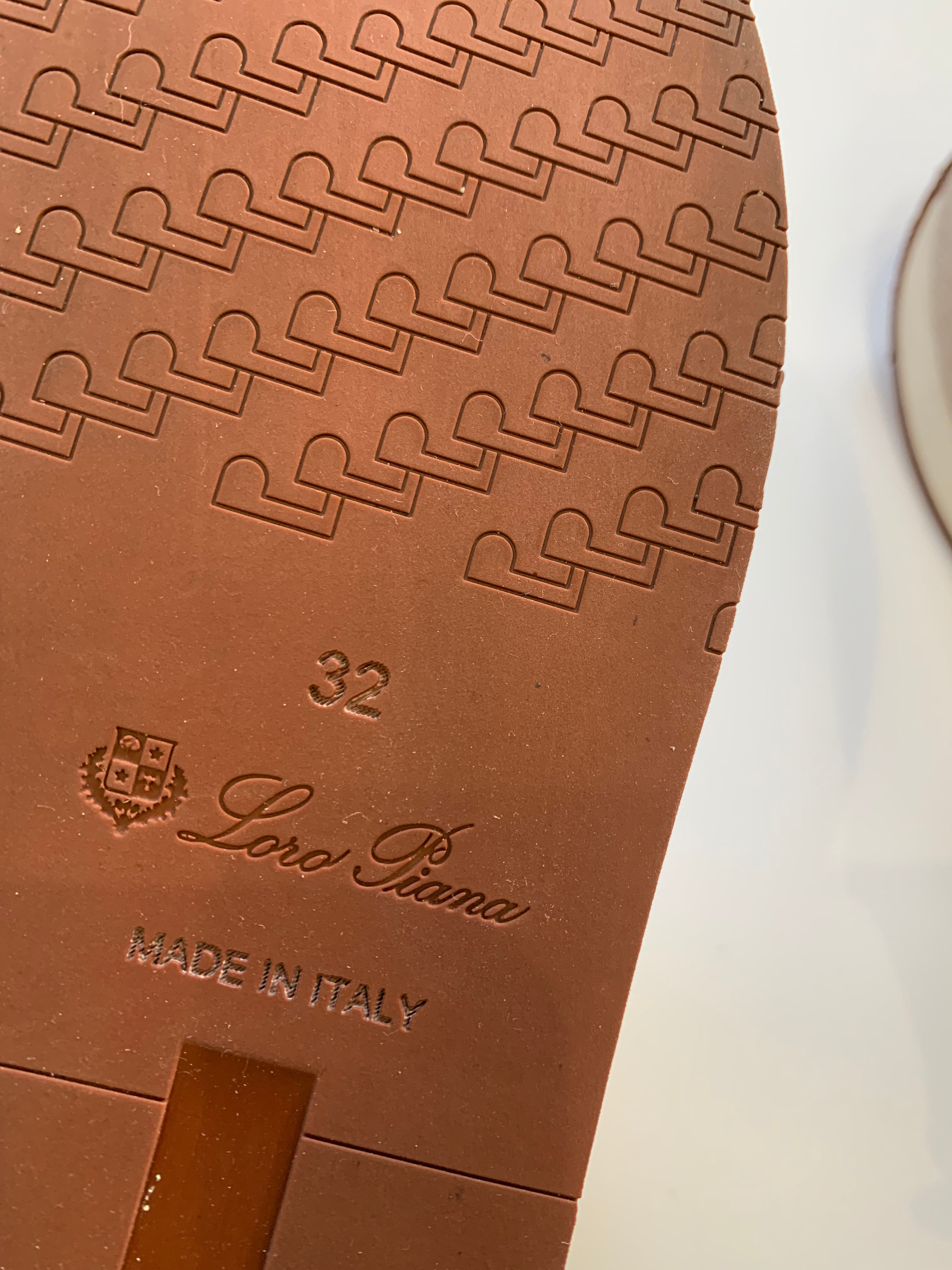 LORO PIANA - SNEAKERS - BEIGE - 32